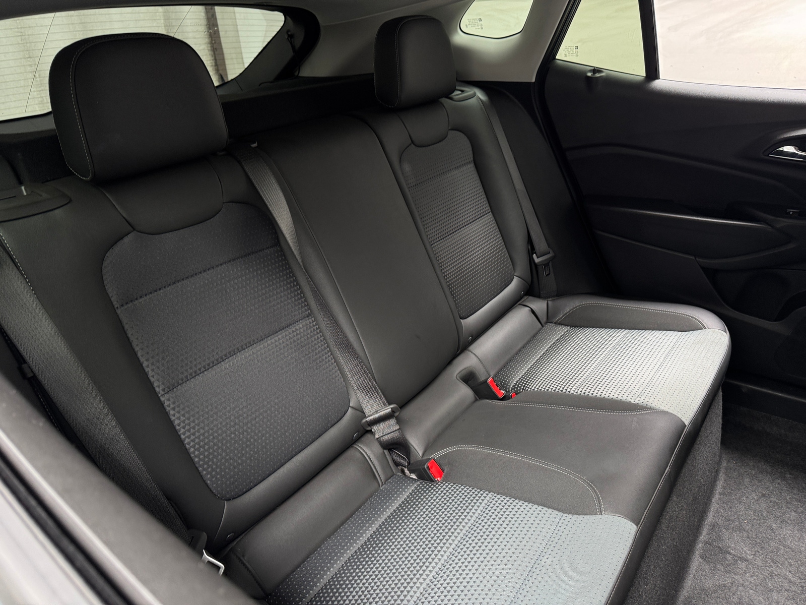 Thumbnail: 2025 Chevrolet Trax - 6