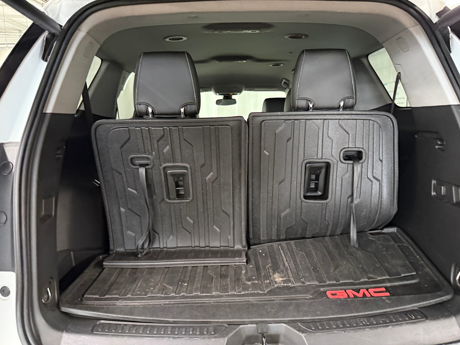 Thumbnail: 2021 GMC Acadia - 6
