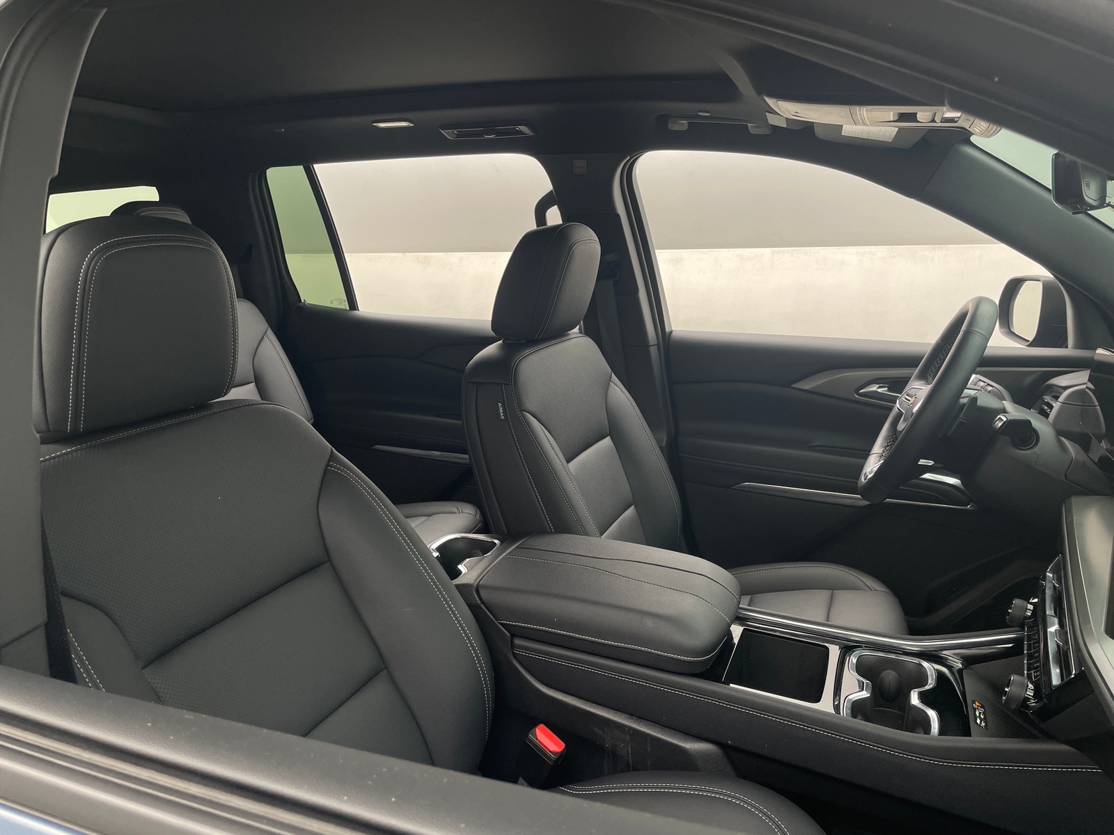 Thumbnail: 2026 Chevrolet Traverse - 2