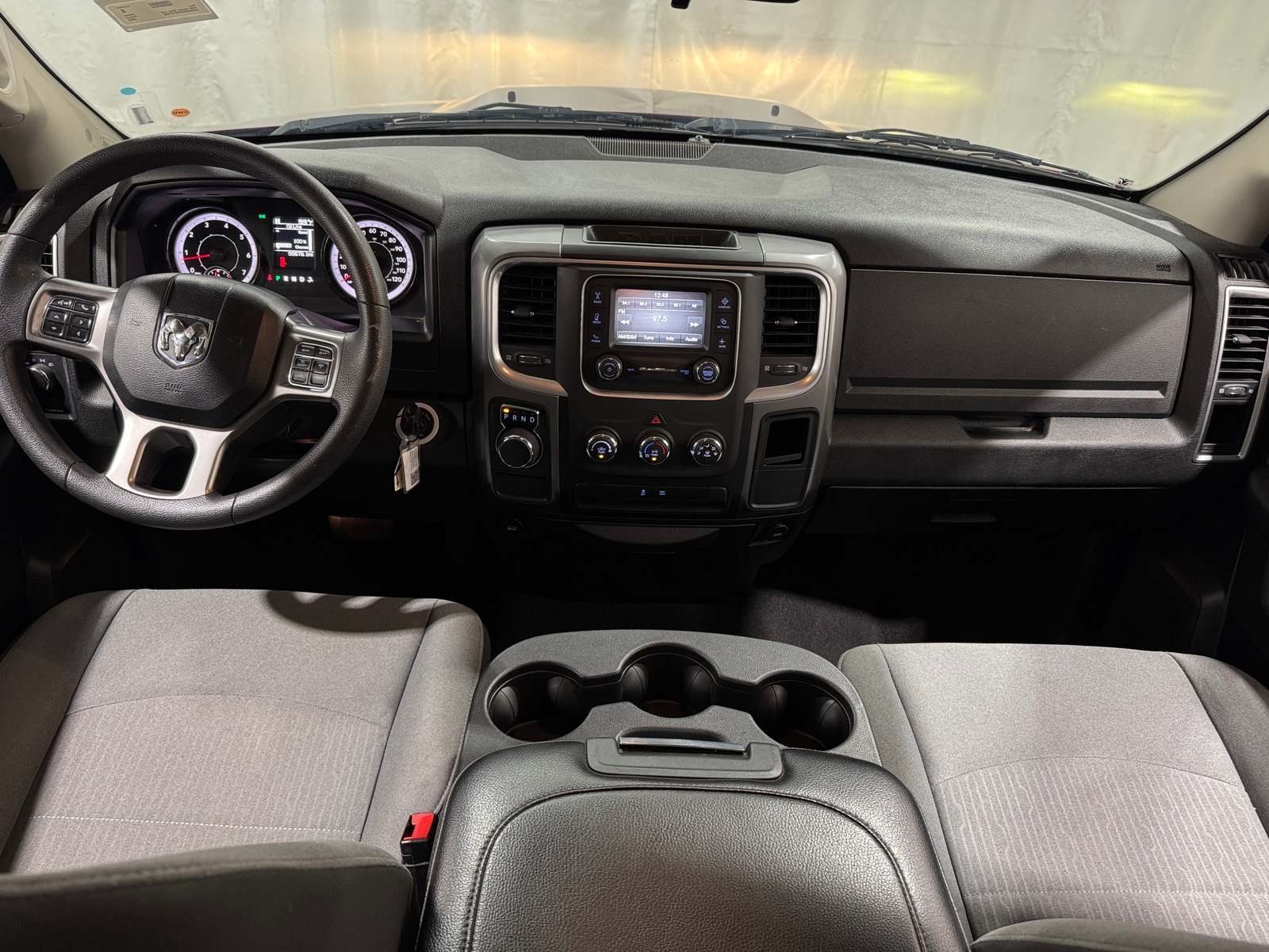Thumbnail: 2024 RAM 1500 Classic - 3
