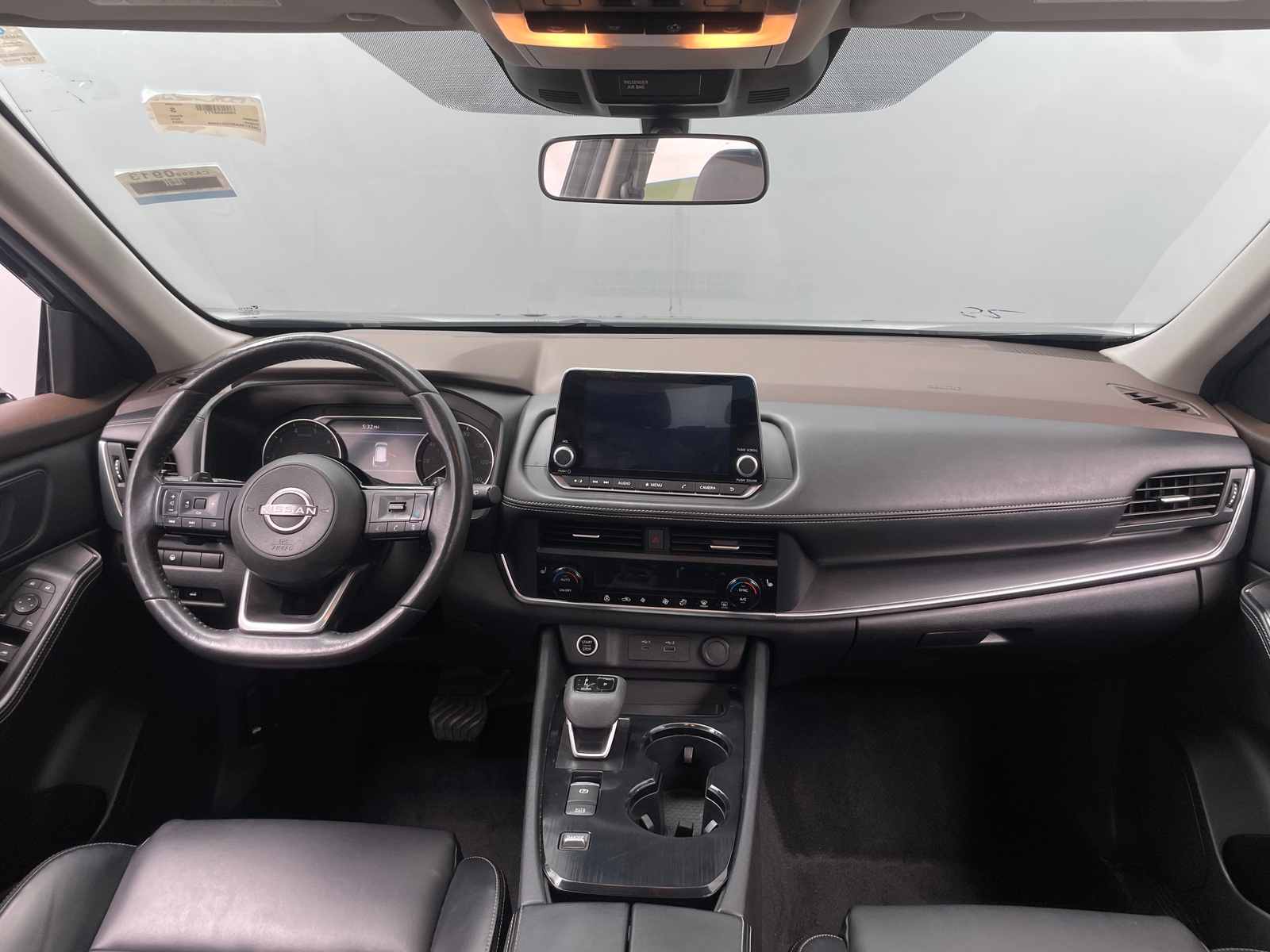 Thumbnail: 2023 Nissan Rogue - 3