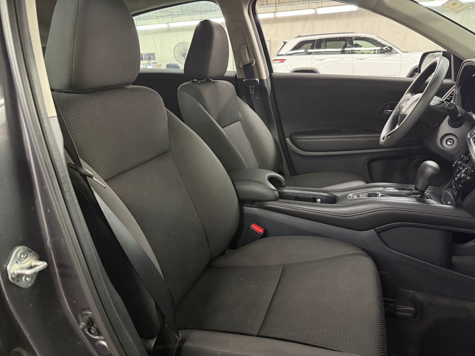 Thumbnail: 2022 Honda HR-V - 2