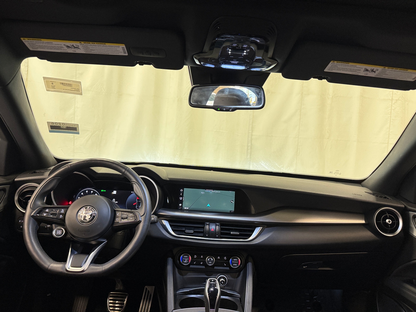 Thumbnail: 2024 Alfa Romeo Stelvio - 2