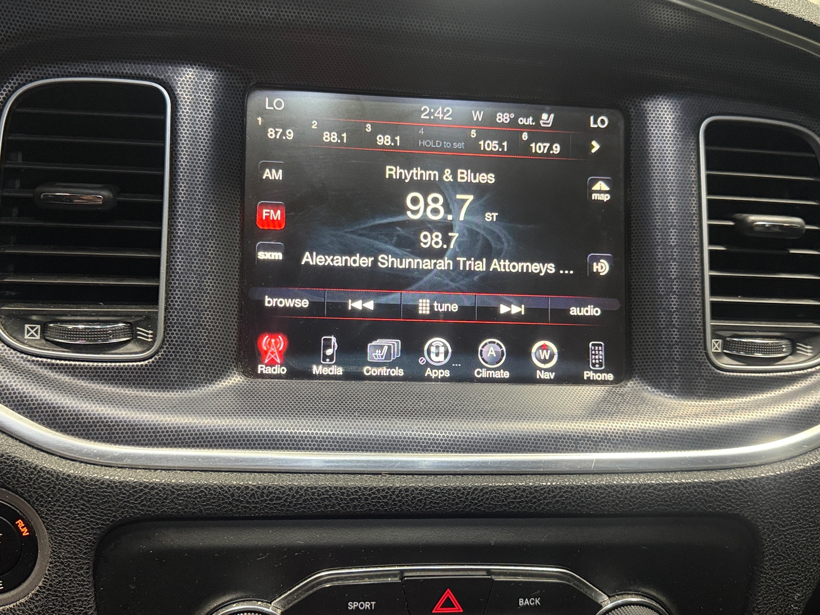 Thumbnail: 2015 Dodge Charger - 4