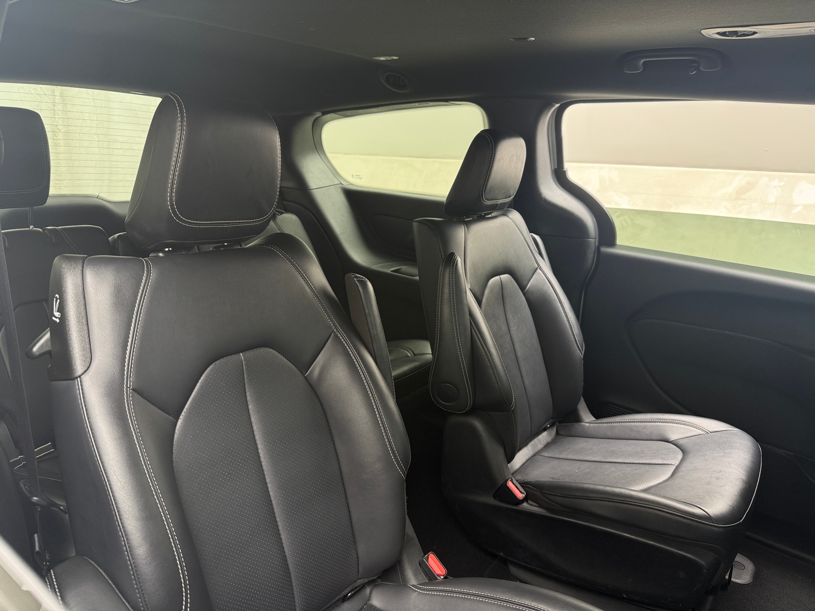 Thumbnail: 2024 Chrysler Pacifica - 5