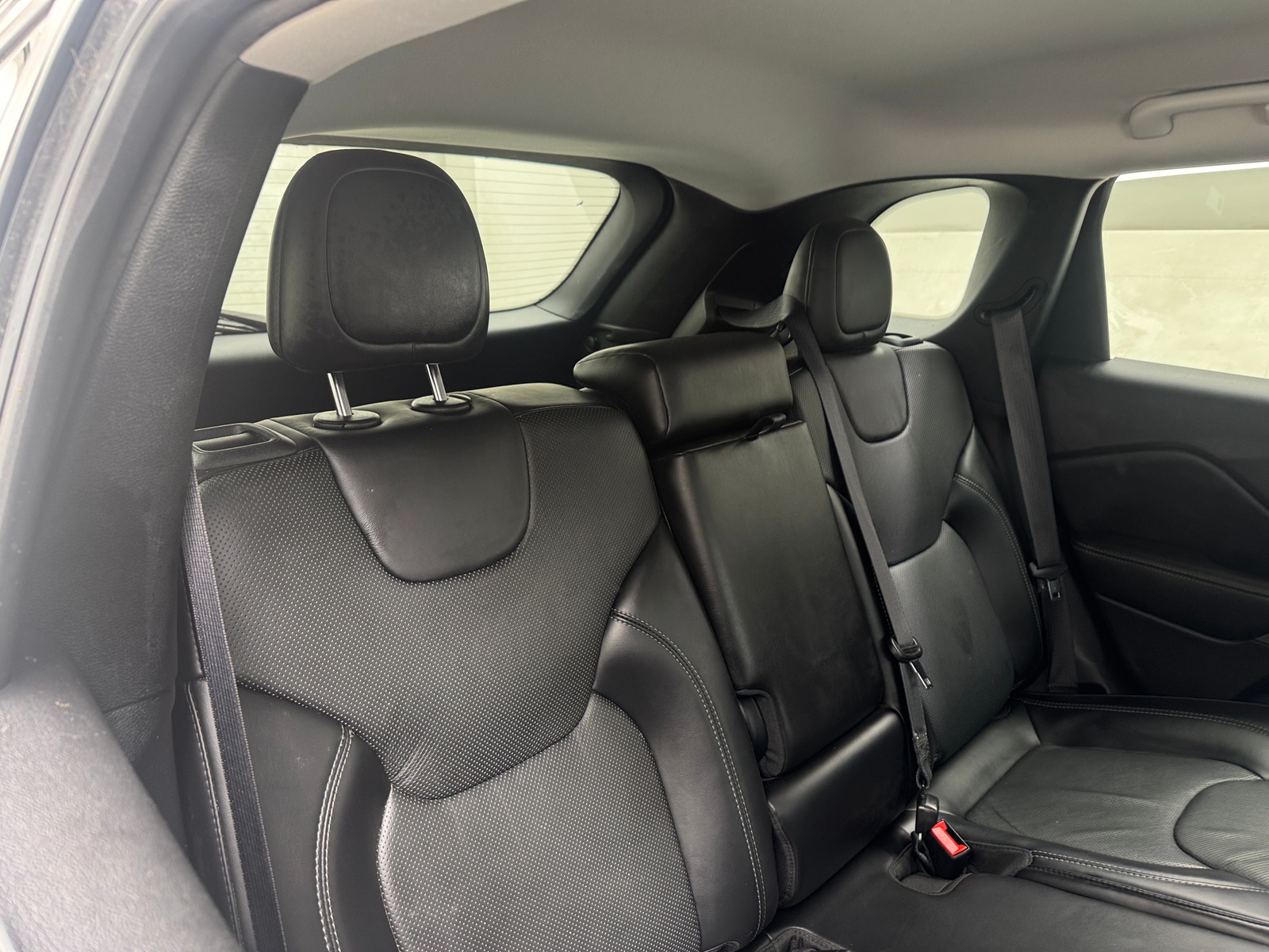 Thumbnail: 2020 Jeep Cherokee - 5