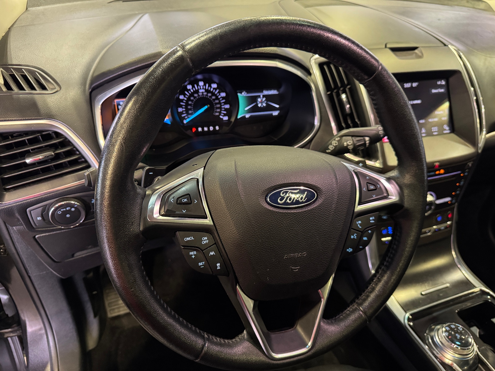 Thumbnail: 2019 Ford Edge - 4