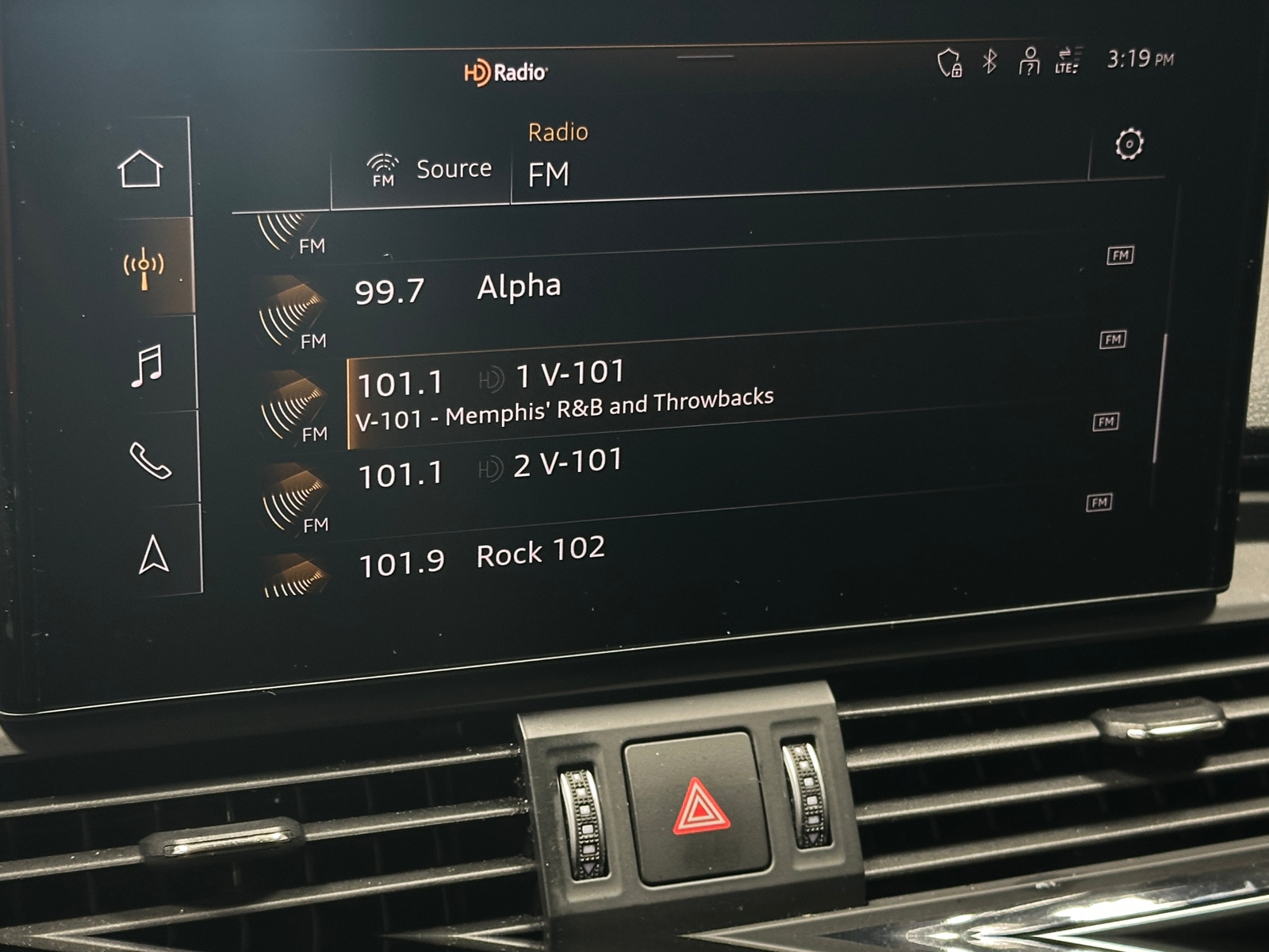 Thumbnail: 2022 Audi Q5 - 3