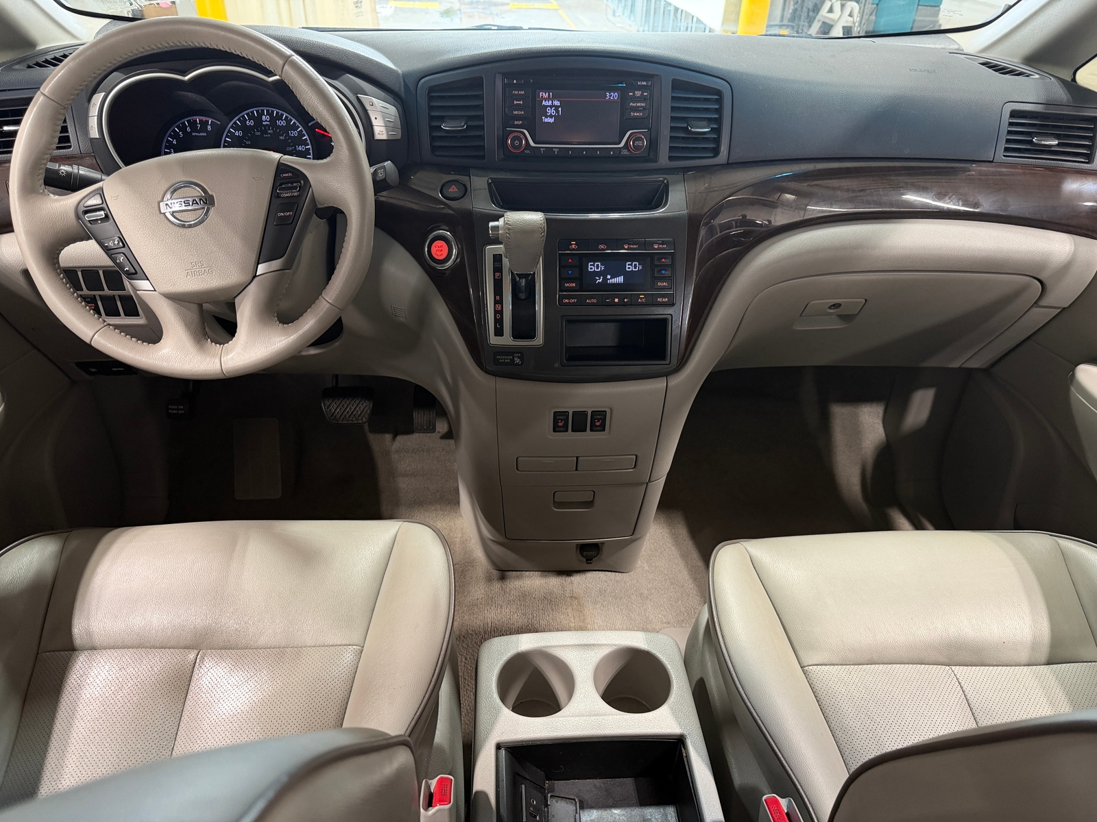 Thumbnail: 2015 Nissan Quest - 2