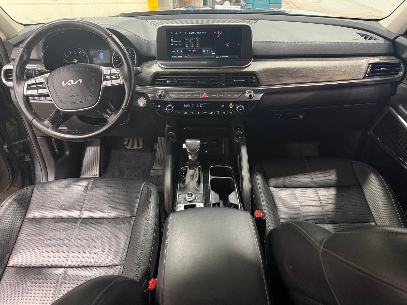 Thumbnail: 2022 Kia Telluride - 2