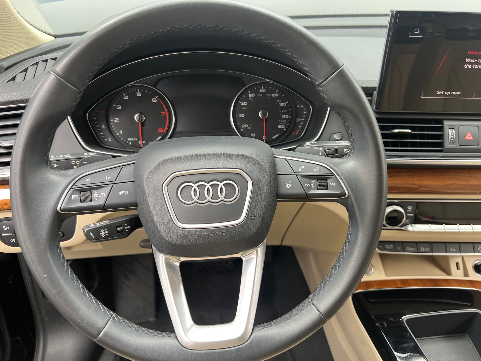 Thumbnail: 2023 Audi Q5 - 4