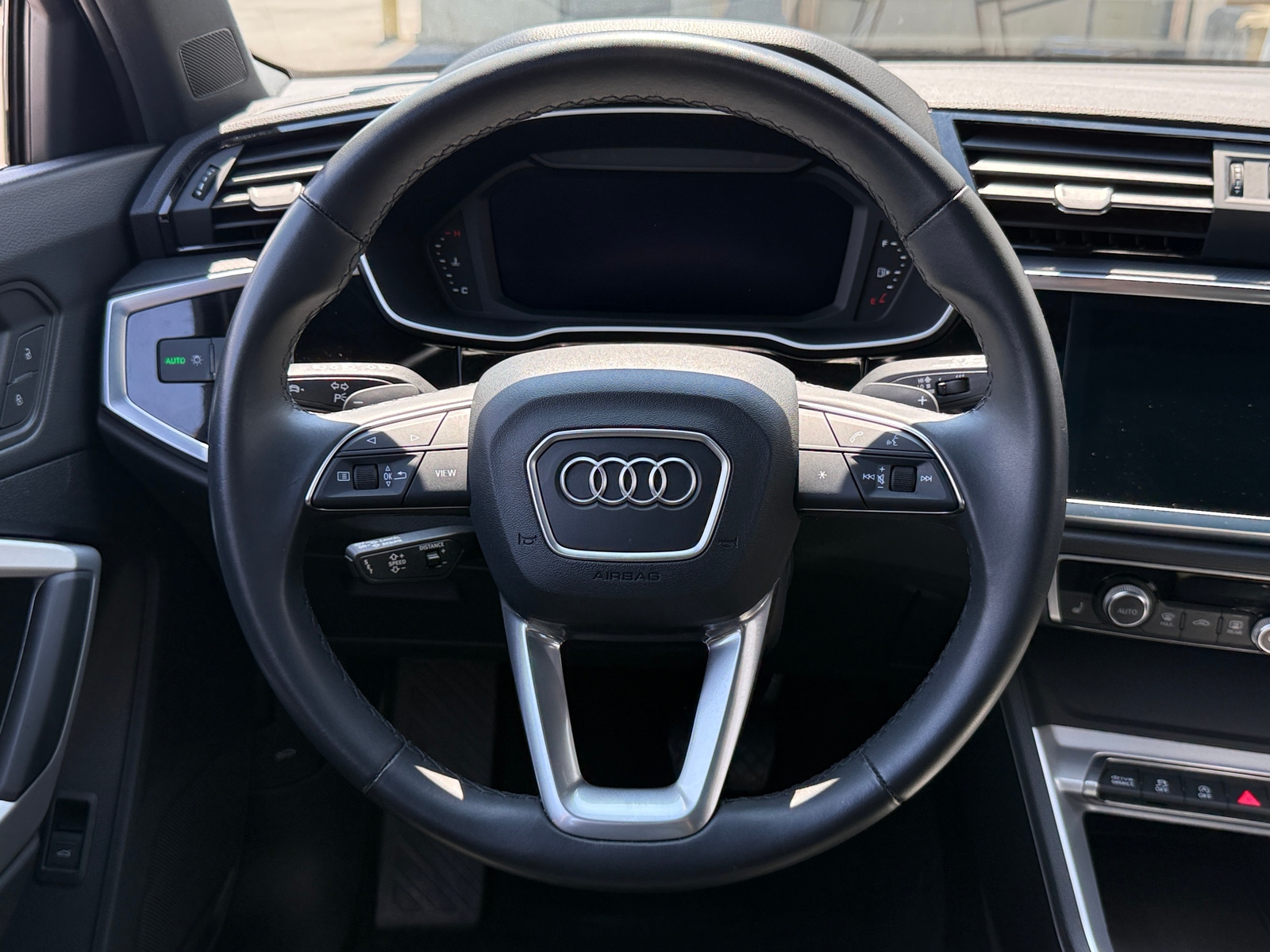 Thumbnail: 2025 Audi Q3 - 4