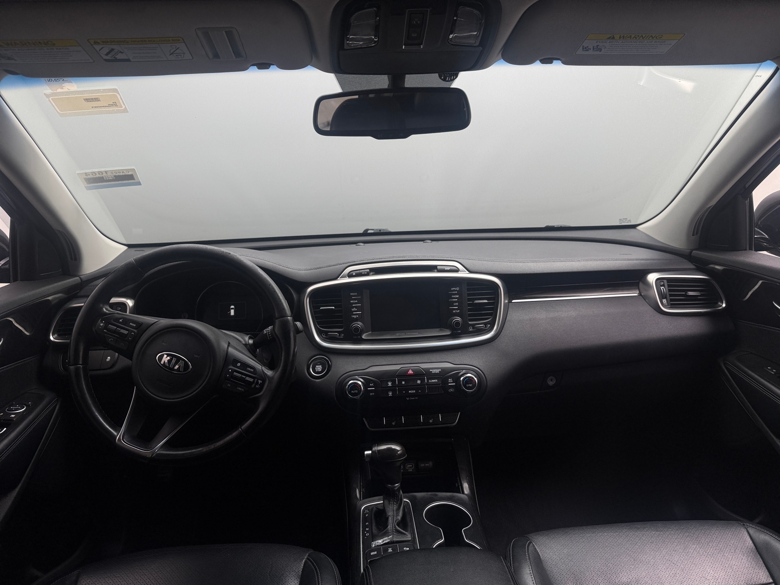 Thumbnail: 2017 Kia Sorento - 2