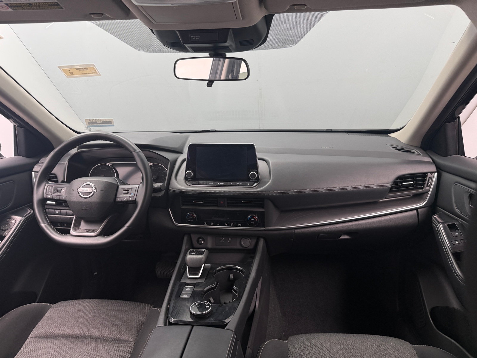 Thumbnail: 2025 Nissan Rogue - 3
