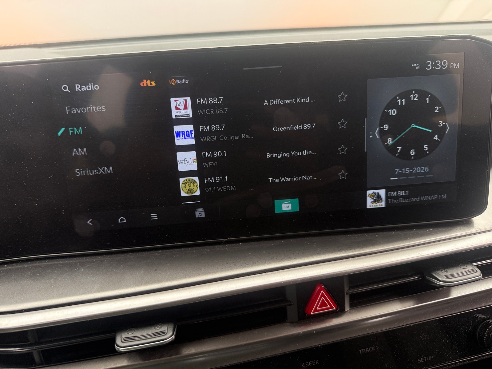 Thumbnail: 2024 Kia Sorento - 4