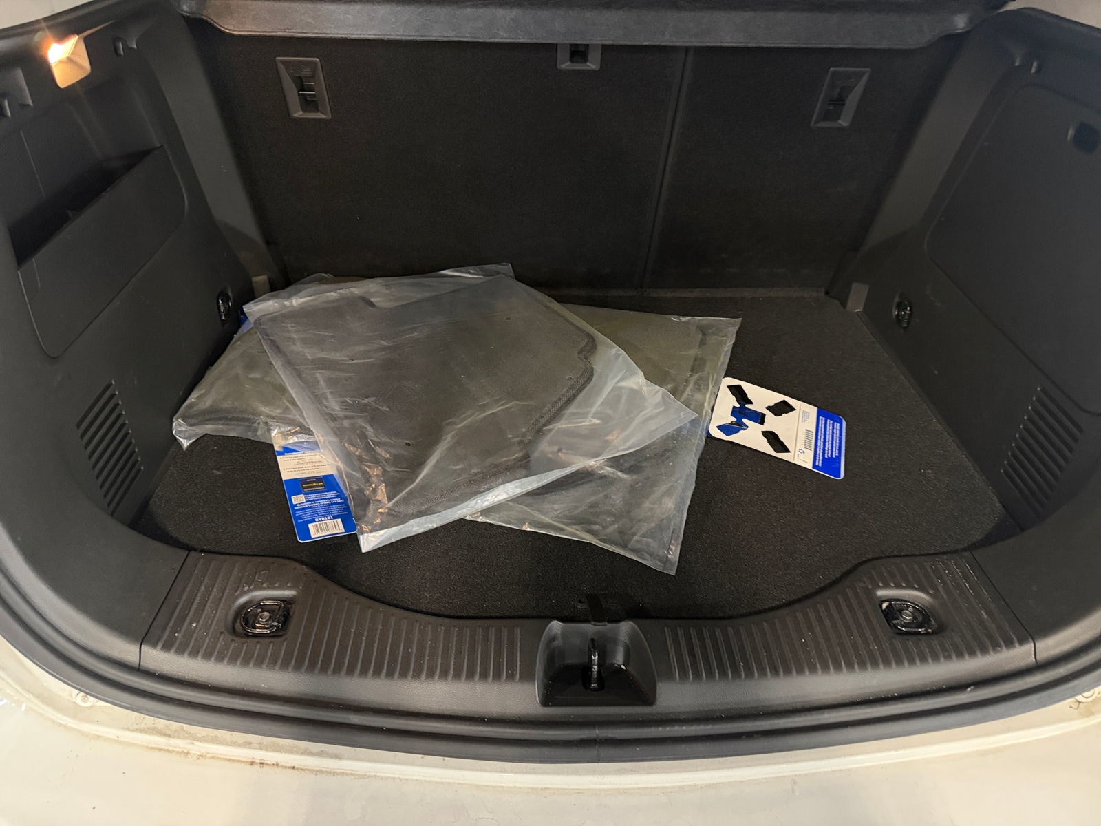 Thumbnail: 2019 Buick Encore - 7