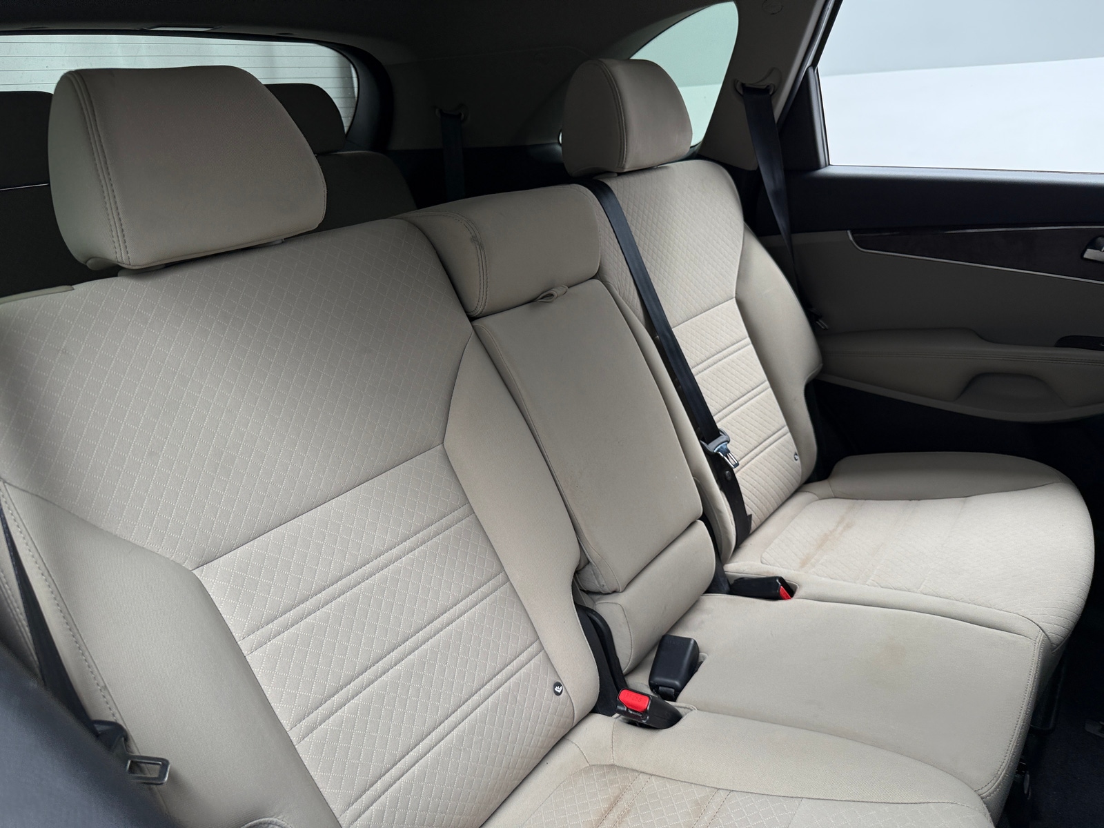 Thumbnail: 2016 Kia Sorento - 6