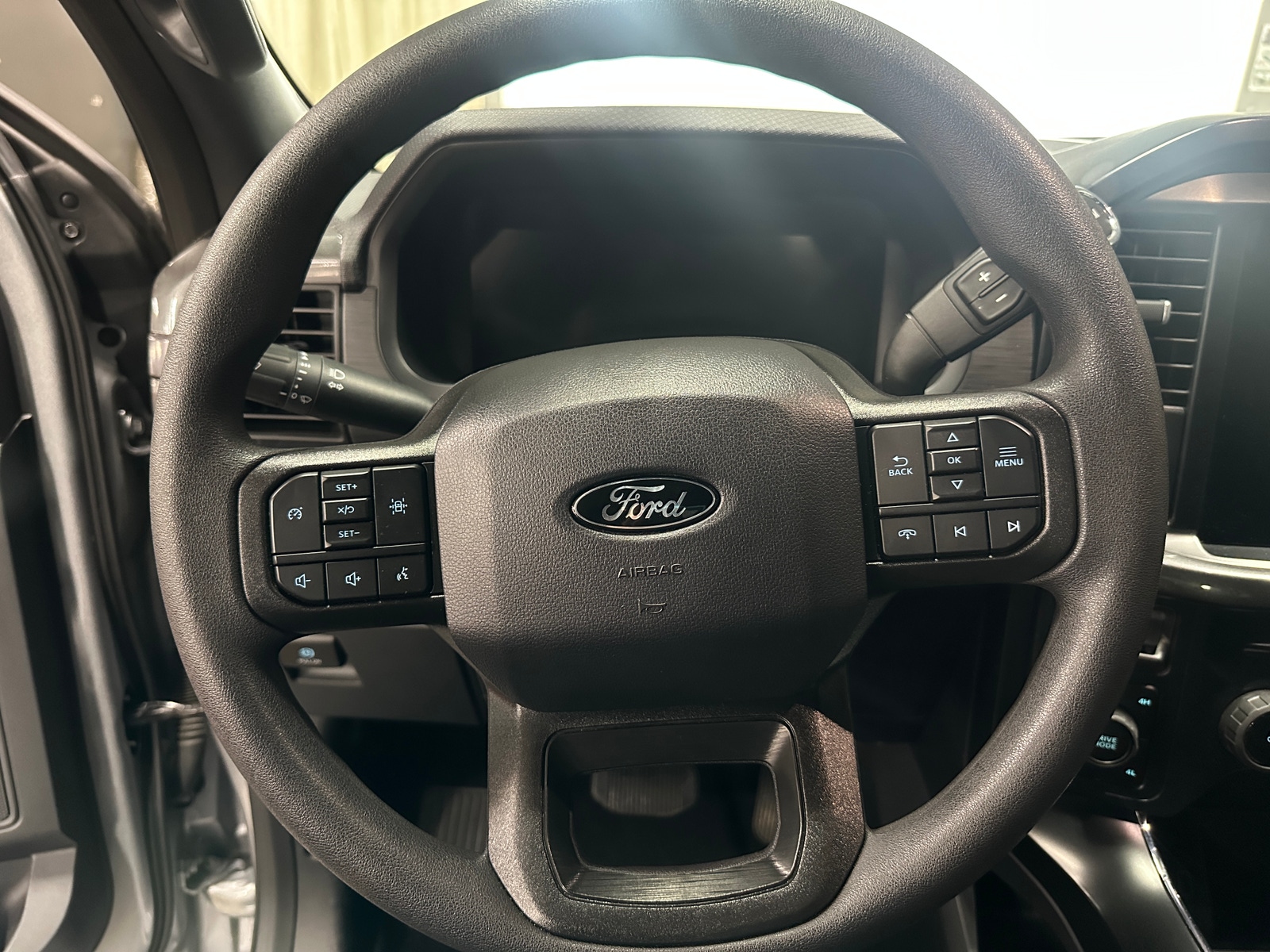 Thumbnail: 2025 Ford Econoline - 5