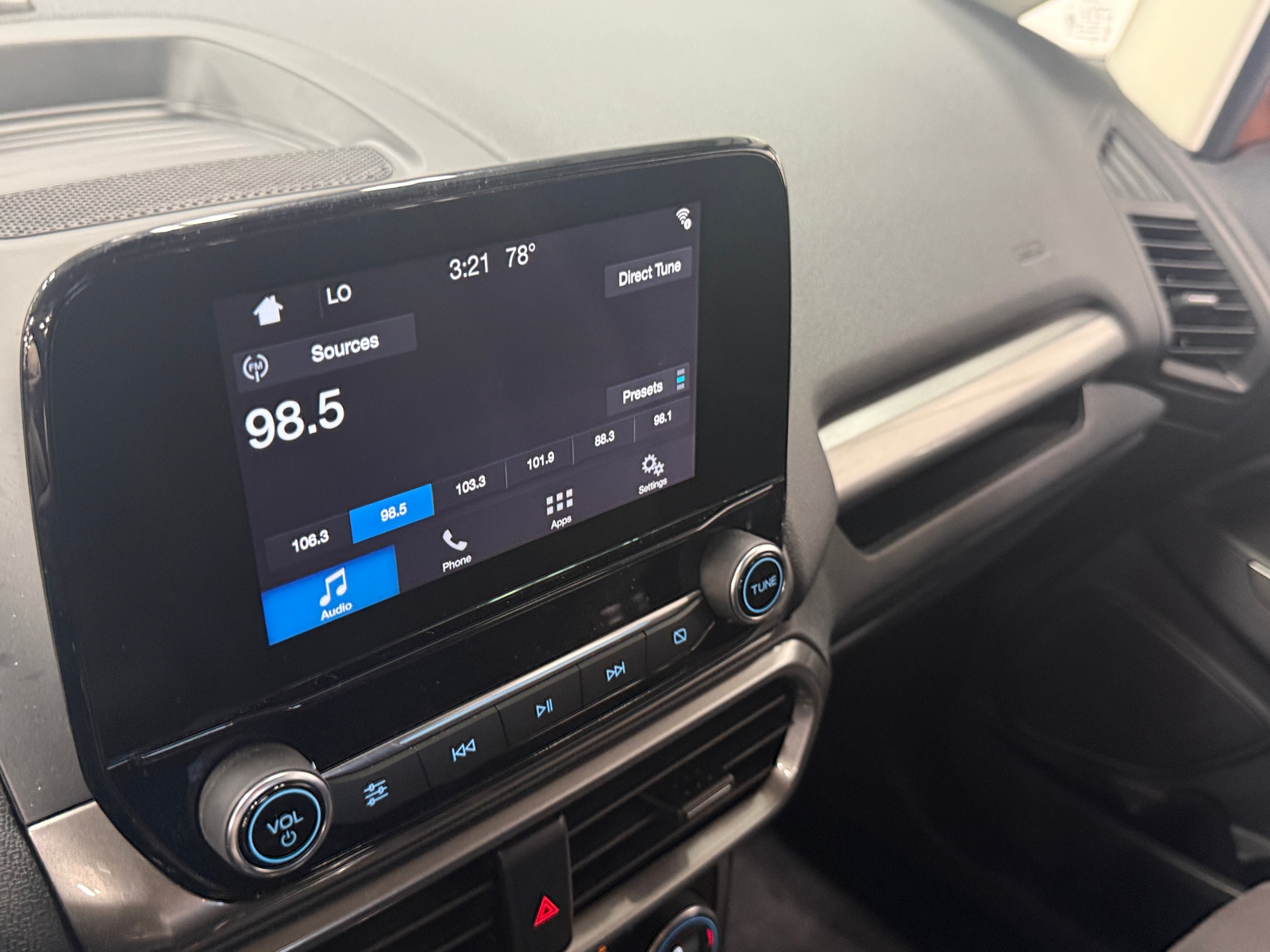Thumbnail: 2018 Ford EcoSport - 4