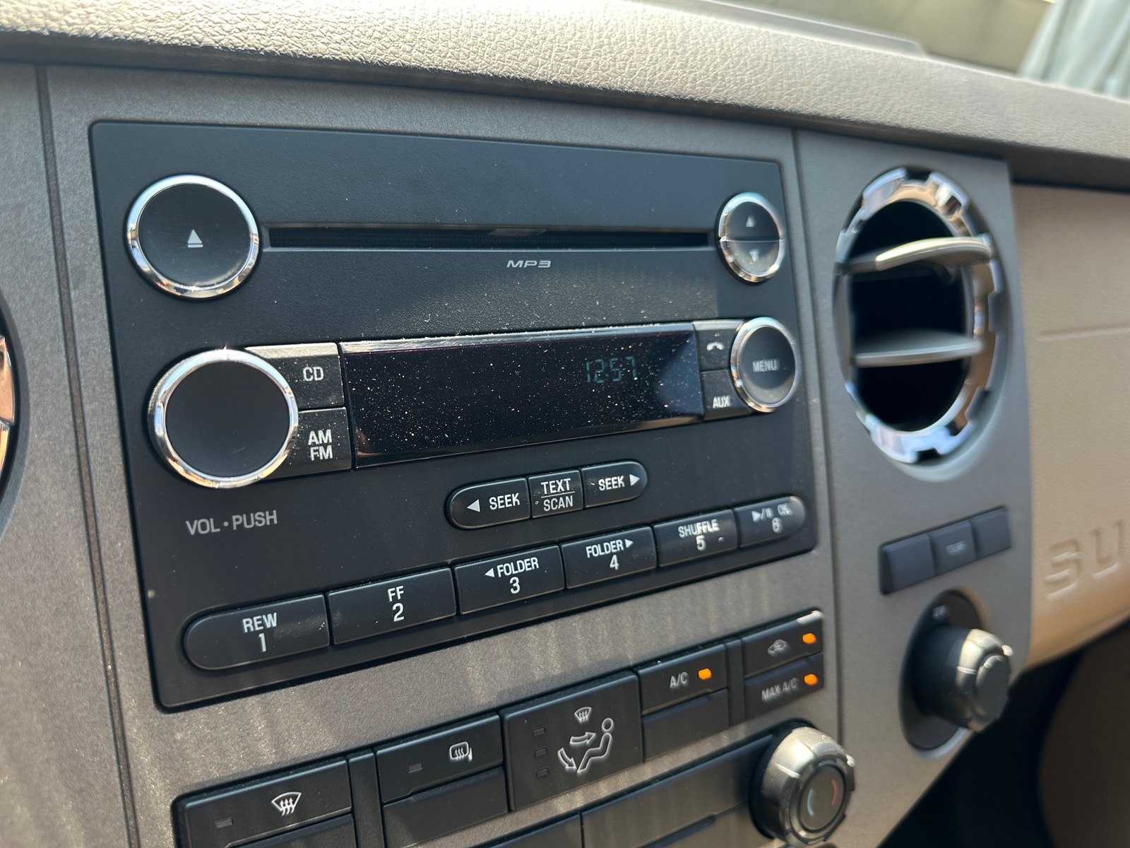 Thumbnail: 2011 Ford Econoline - 4