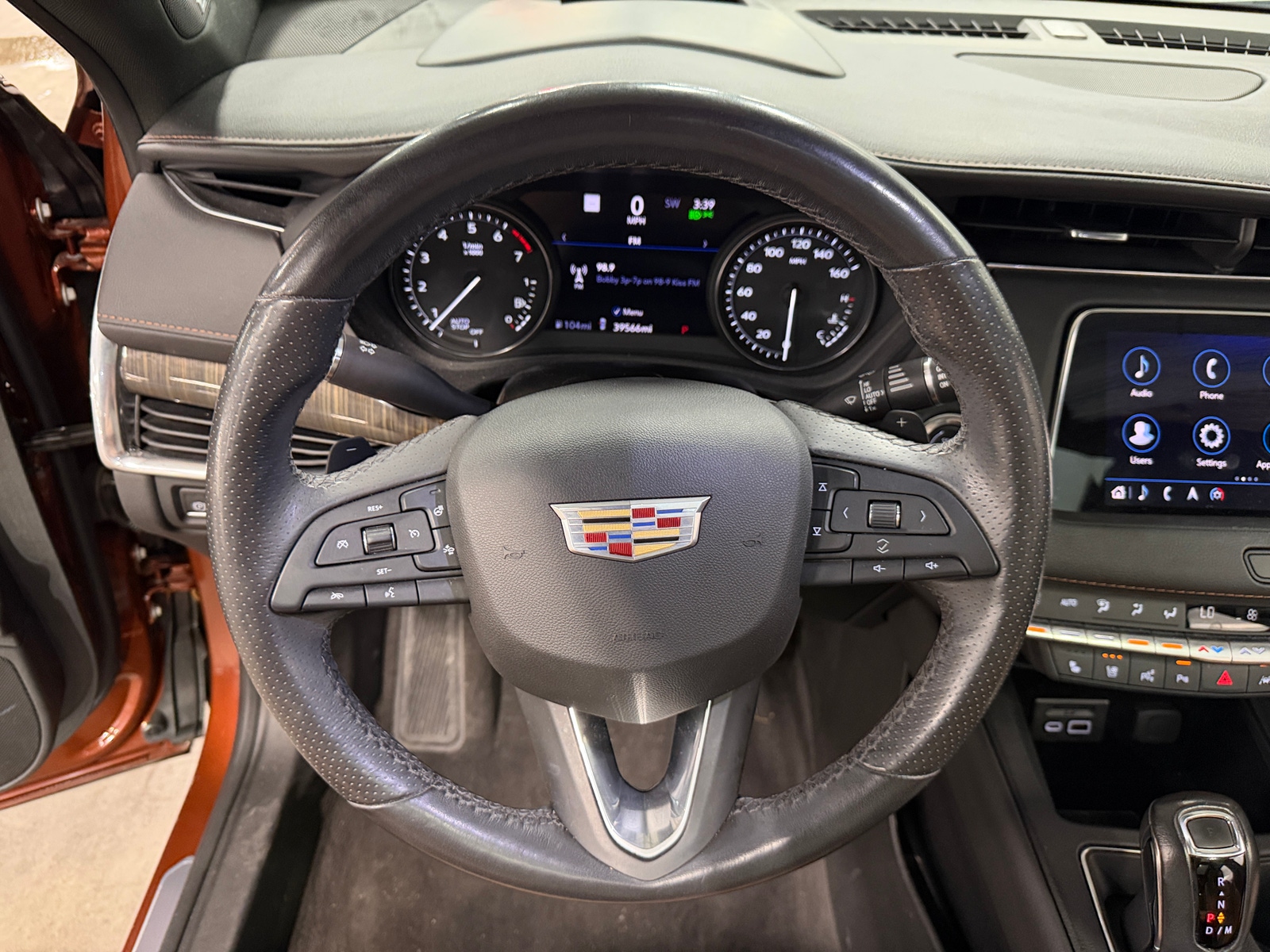 Thumbnail: 2019 Cadillac XT4 - 4