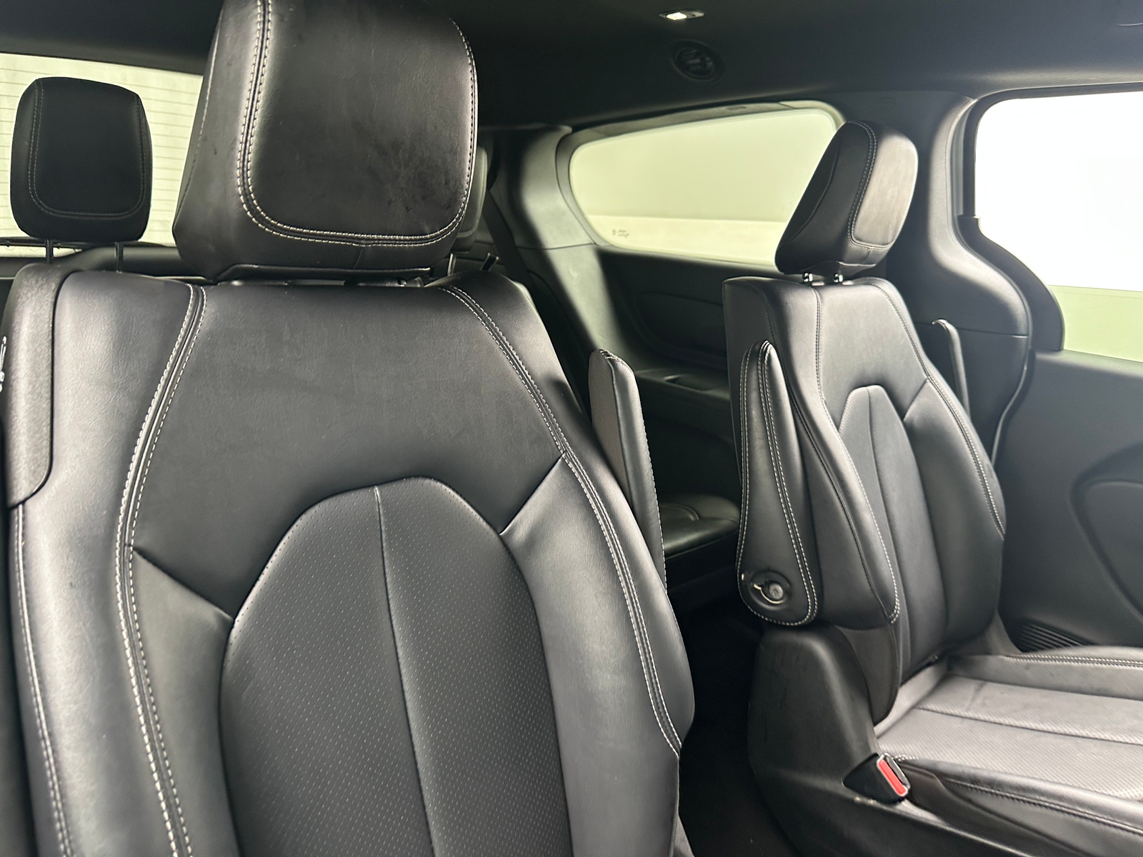 Thumbnail: 2024 Chrysler Pacifica - 5