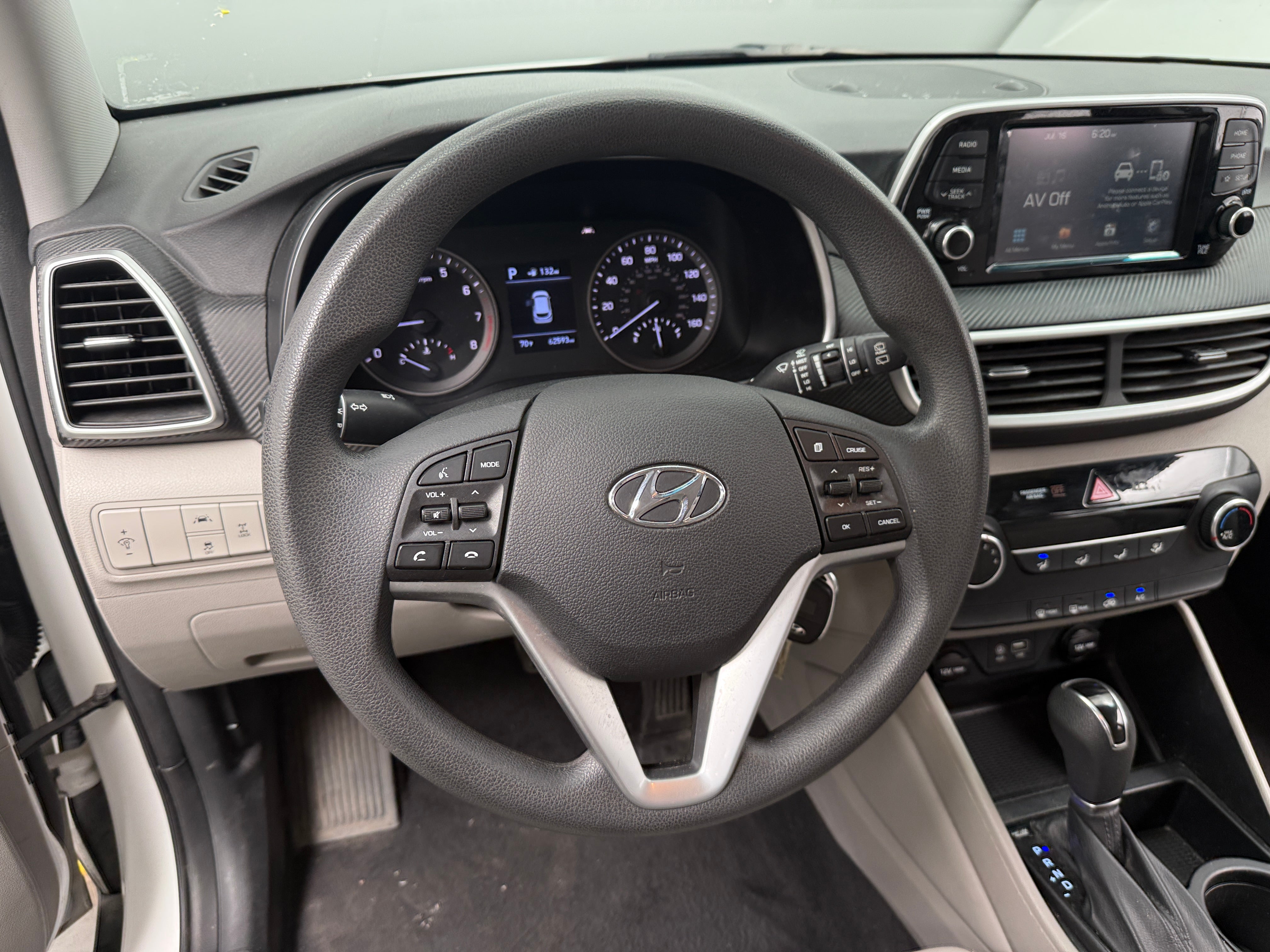 Used 2020 Hyundai Tucson SE with VIN KM8J2CA42LU228530 for sale in Pewaukee, WI