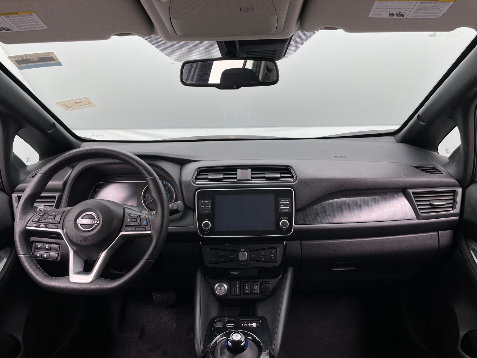 Thumbnail: 2024 Nissan Leaf - 3