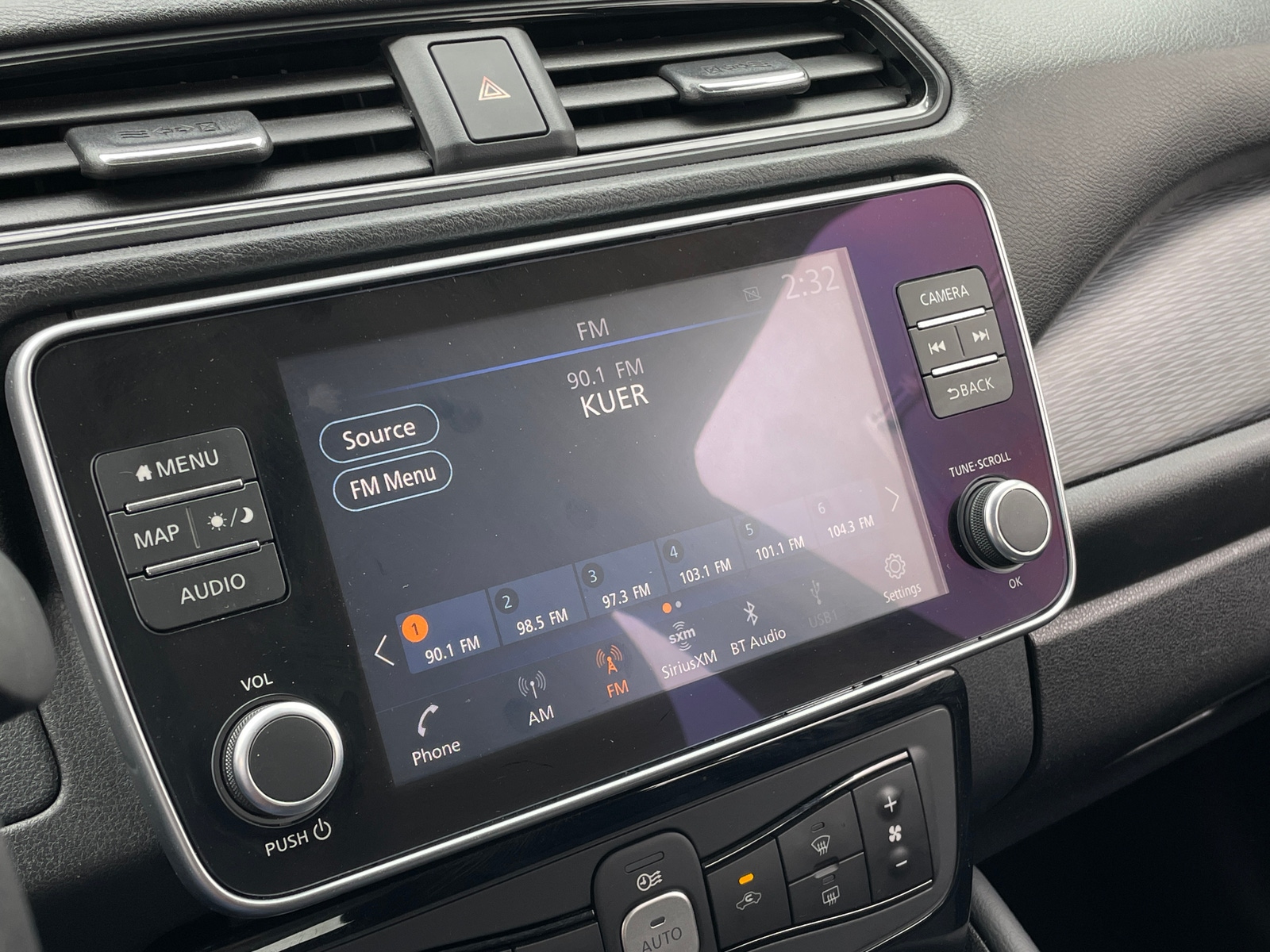 Thumbnail: 2024 Nissan Leaf - 4