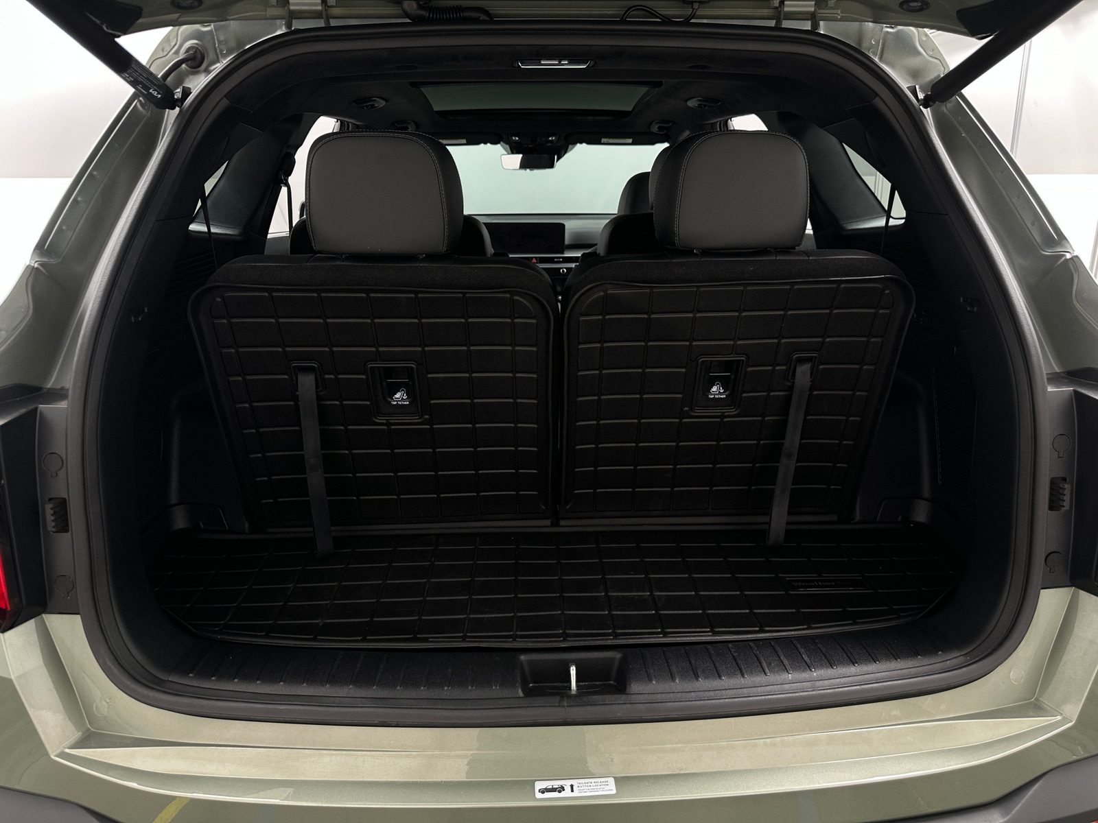 Thumbnail: 2024 Kia Sorento - 6