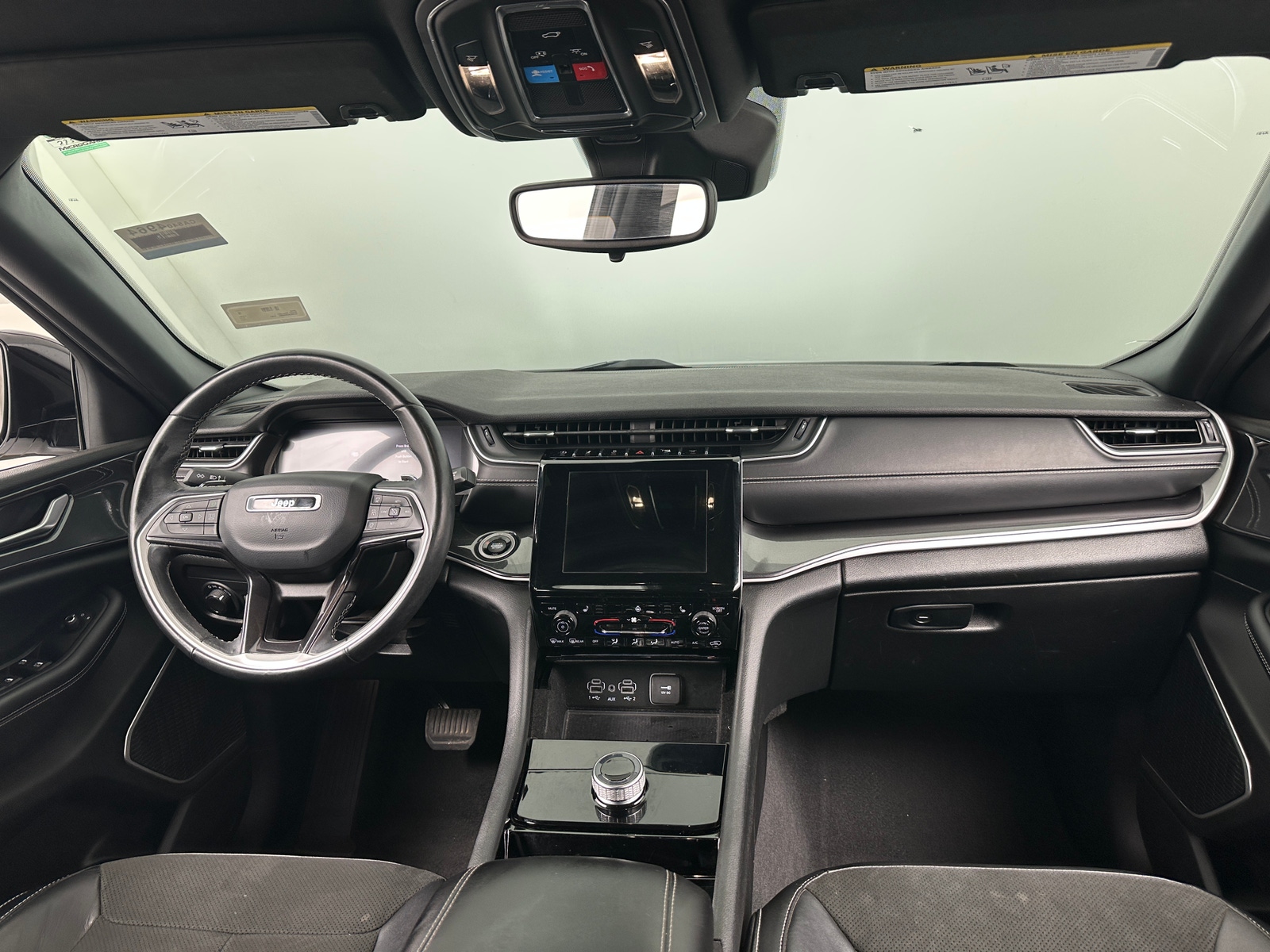 Thumbnail: 2022 Jeep Grand Cherokee L - 2