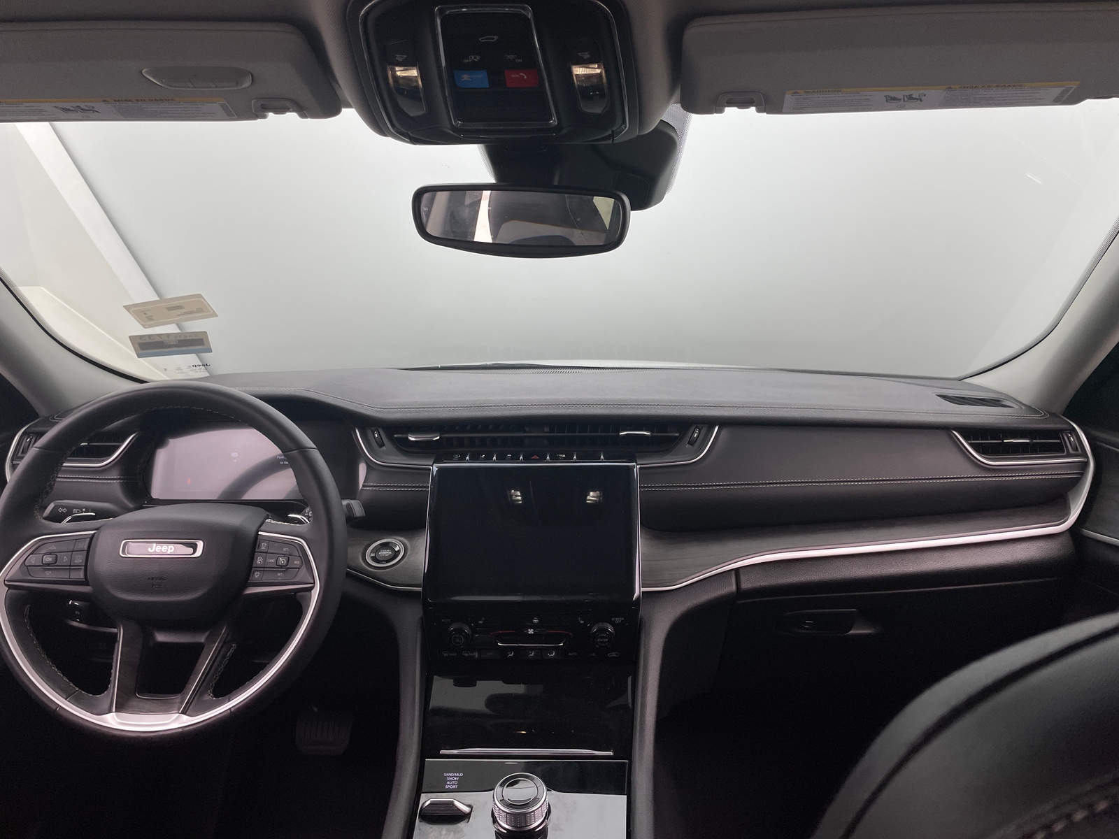 Thumbnail: 2023 Jeep Grand Cherokee L - 2