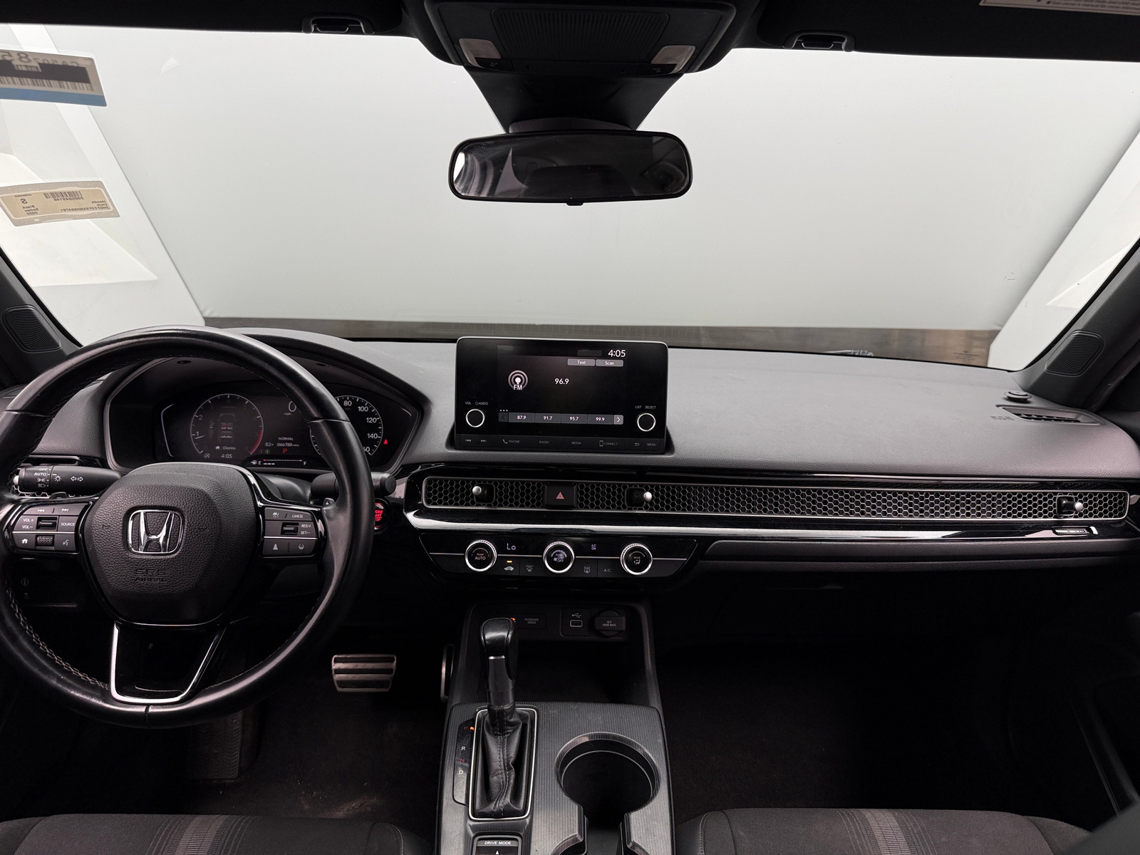 Thumbnail: 2022 Honda Civic - 3