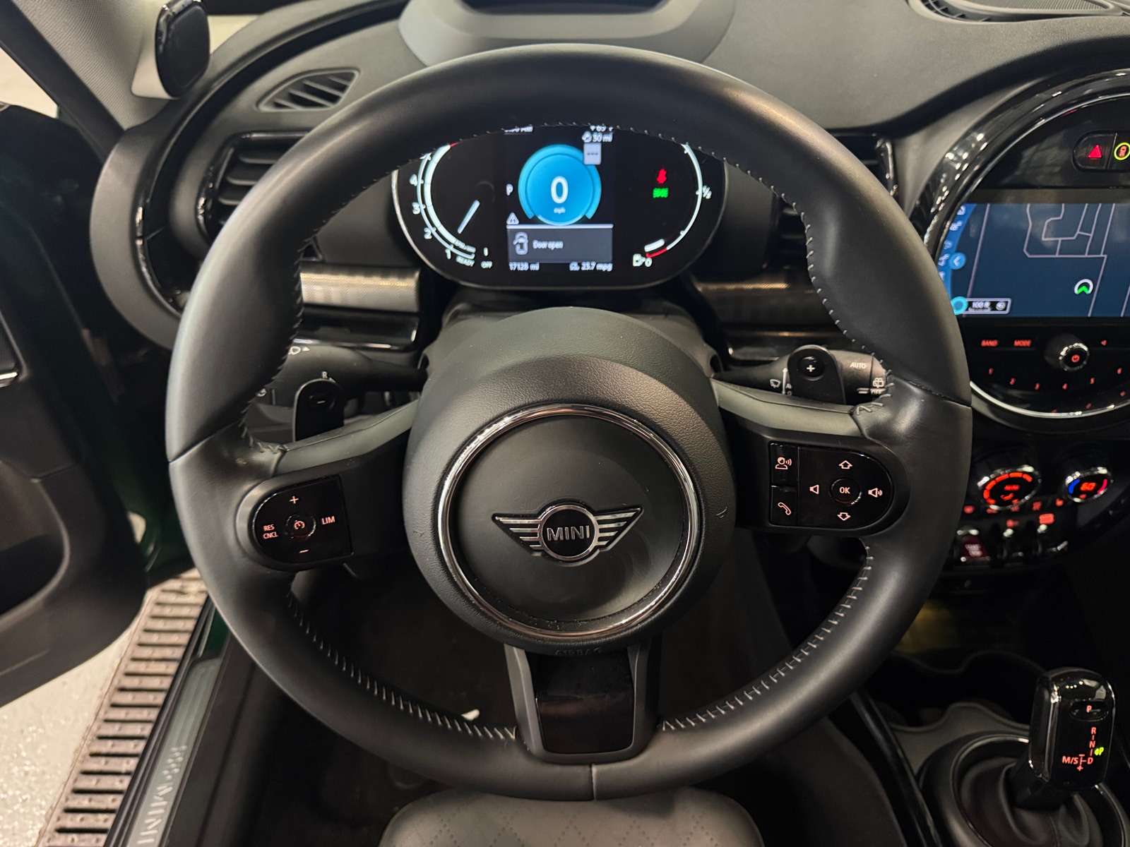 Thumbnail: 2023 MINI Cooper Clubman - 4