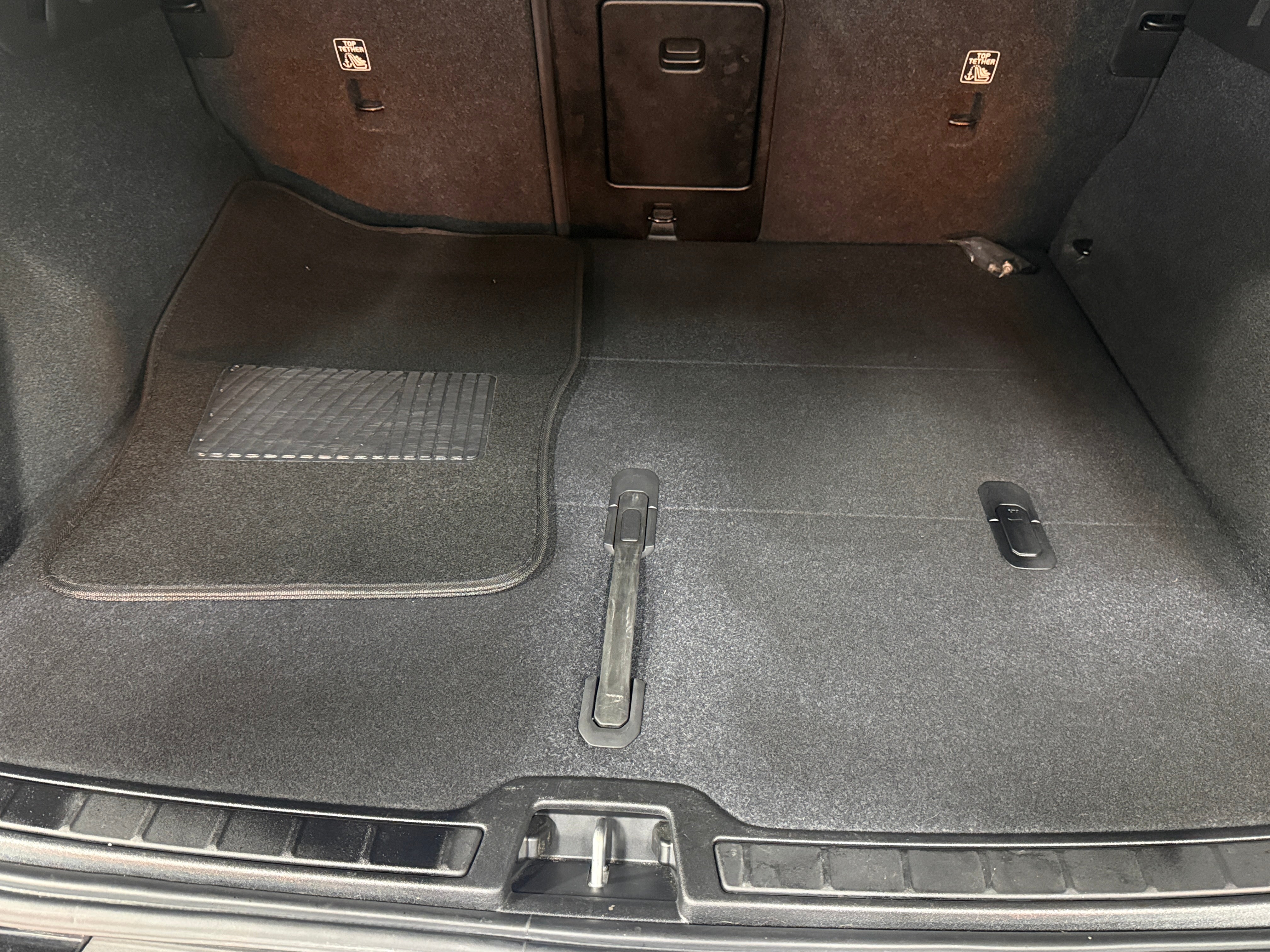2021 Volvo XC40 Momentum - Photo 9