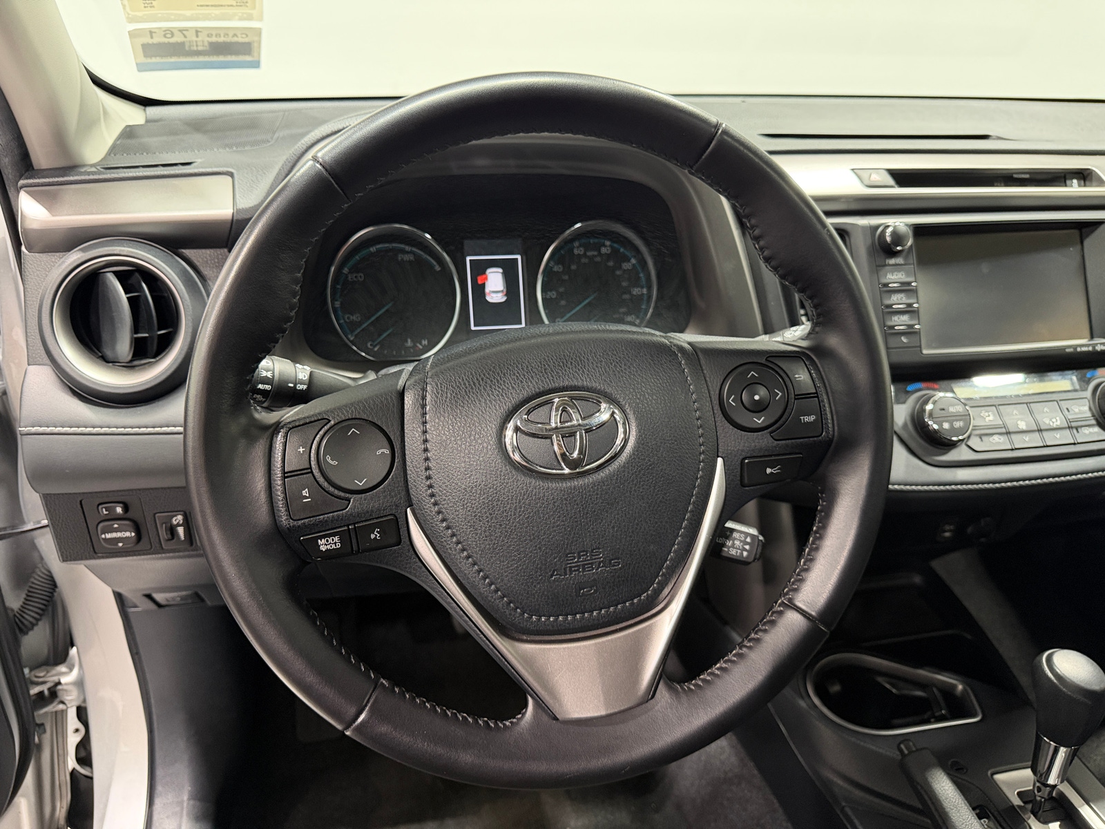Thumbnail: 2016 Toyota RAV4 - 5