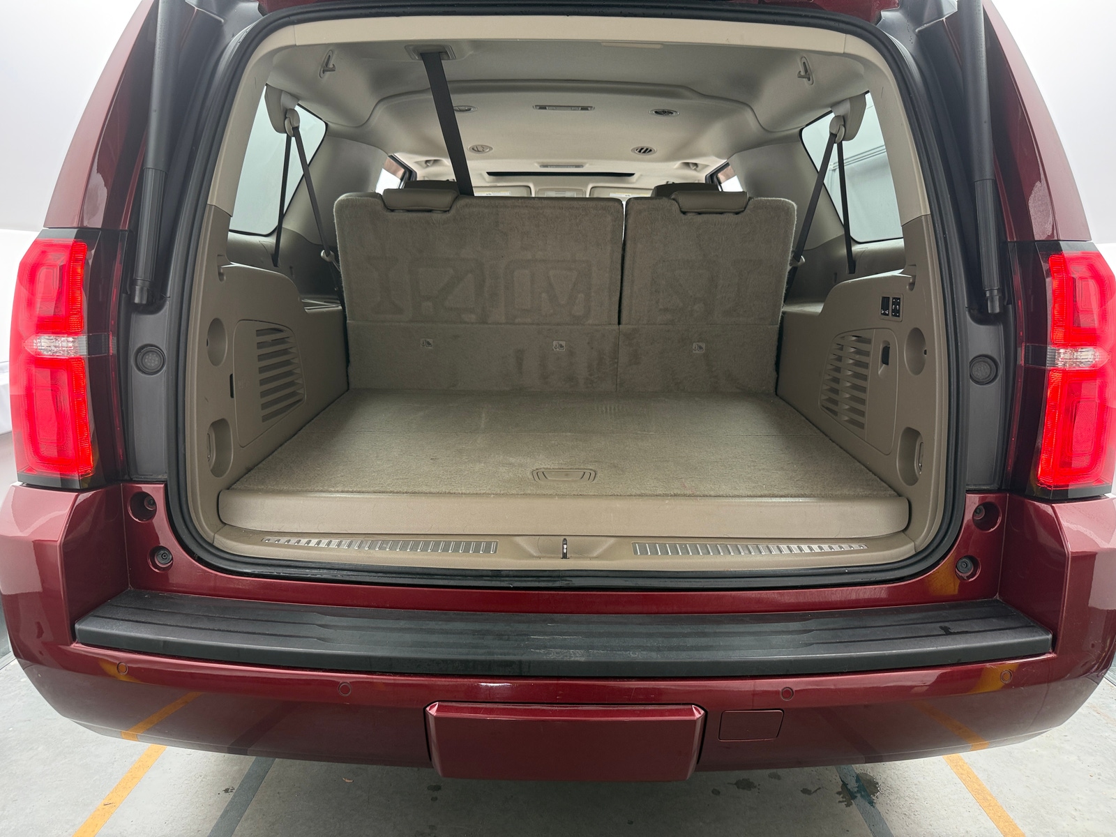 Thumbnail: 2020 Chevrolet Suburban - 6