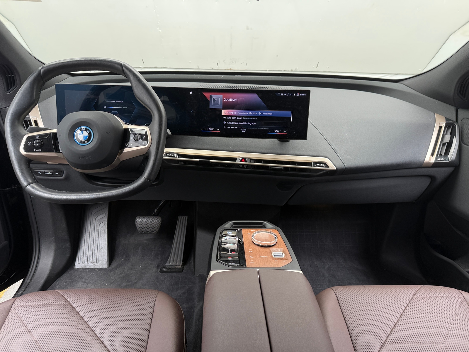 Thumbnail: 2023 BMW iX - 2
