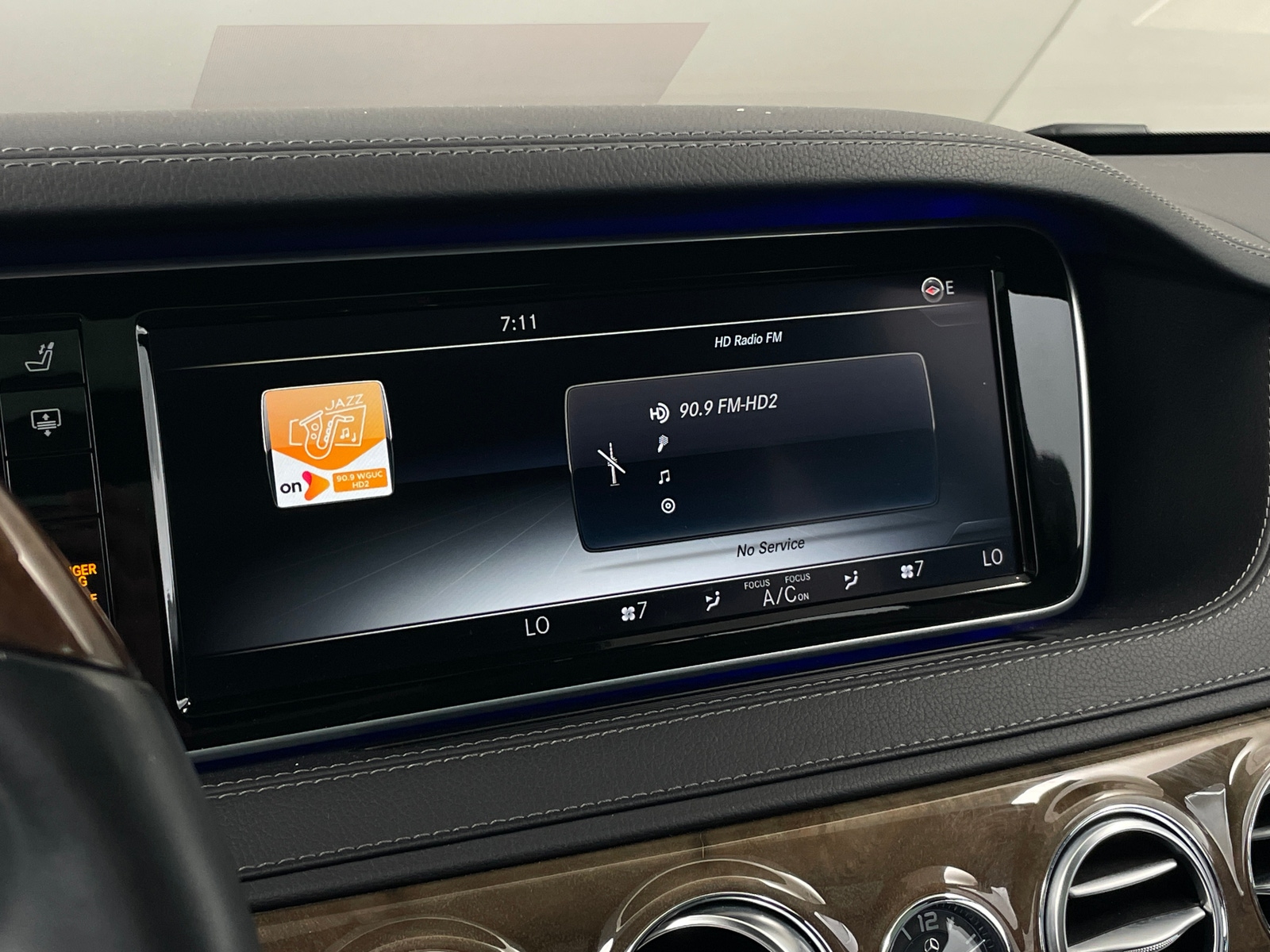 Thumbnail: 2016 Mercedes-Benz S-Class - 3