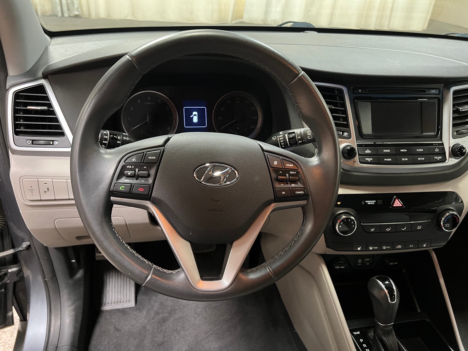 Thumbnail: 2017 Hyundai Tucson - 5