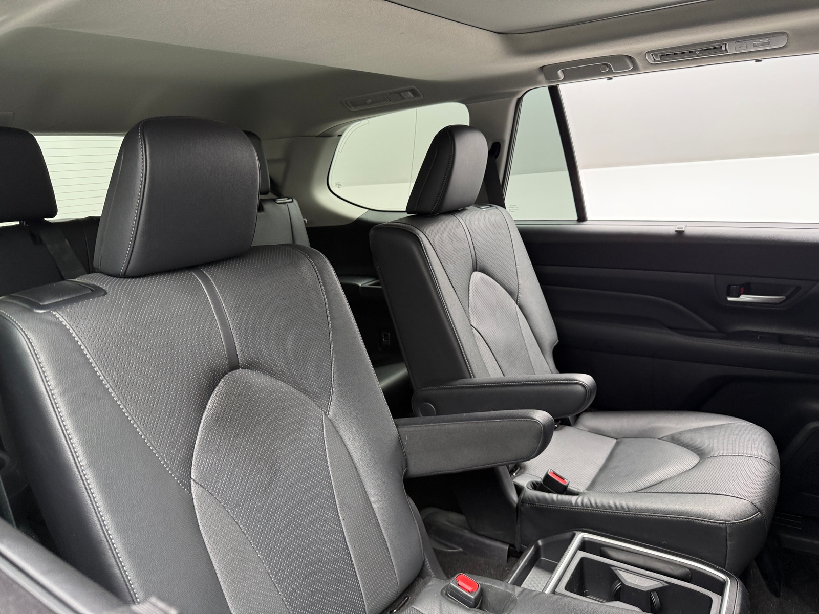 Thumbnail: 2024 Toyota Grand Highlander - 5
