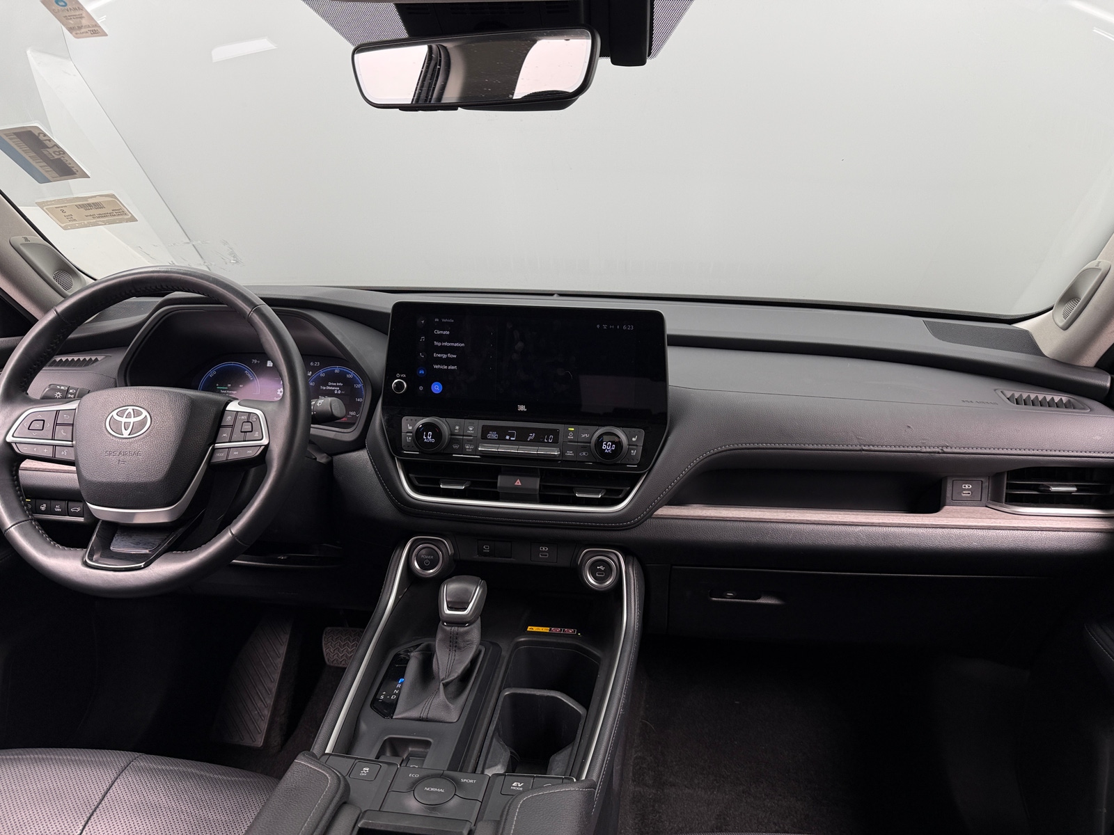Thumbnail: 2024 Toyota Grand Highlander - 2