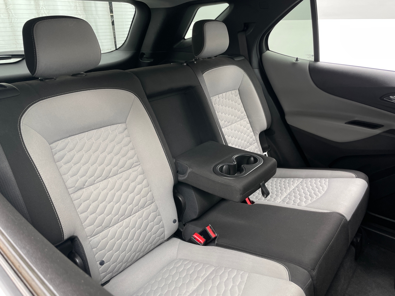 Thumbnail: 2018 Chevrolet Equinox - 6