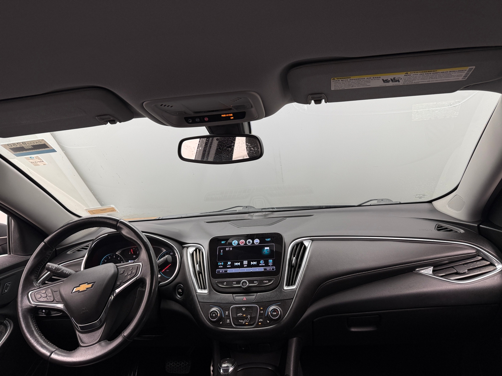 Thumbnail: 2017 Chevrolet Malibu - 2