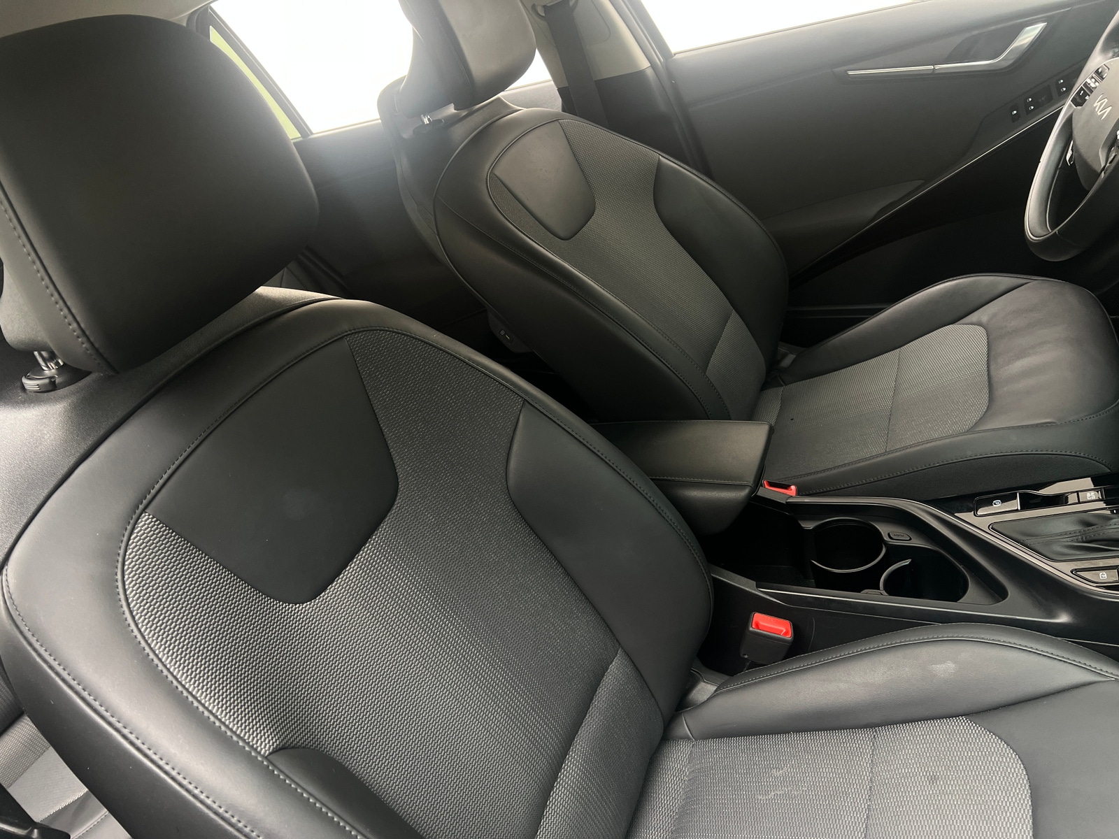 Thumbnail: 2024 Kia Niro - 2