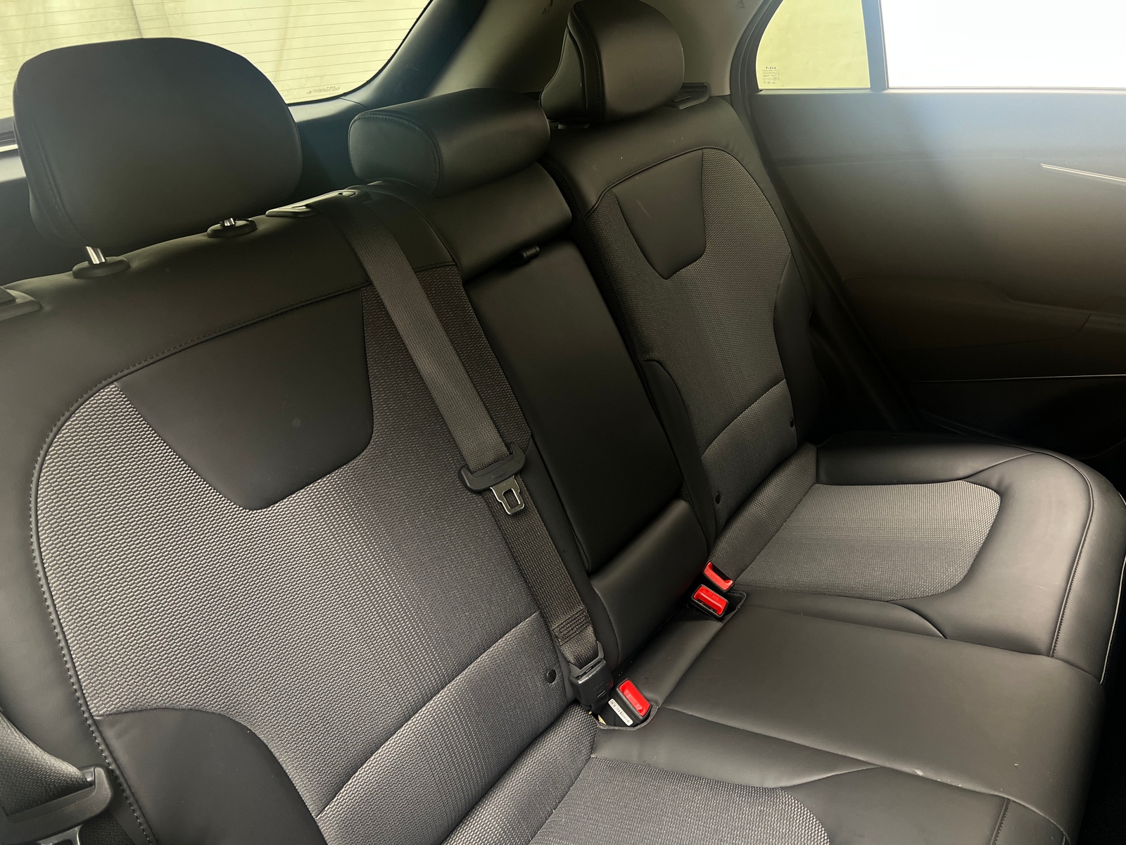 Thumbnail: 2024 Kia Niro - 6