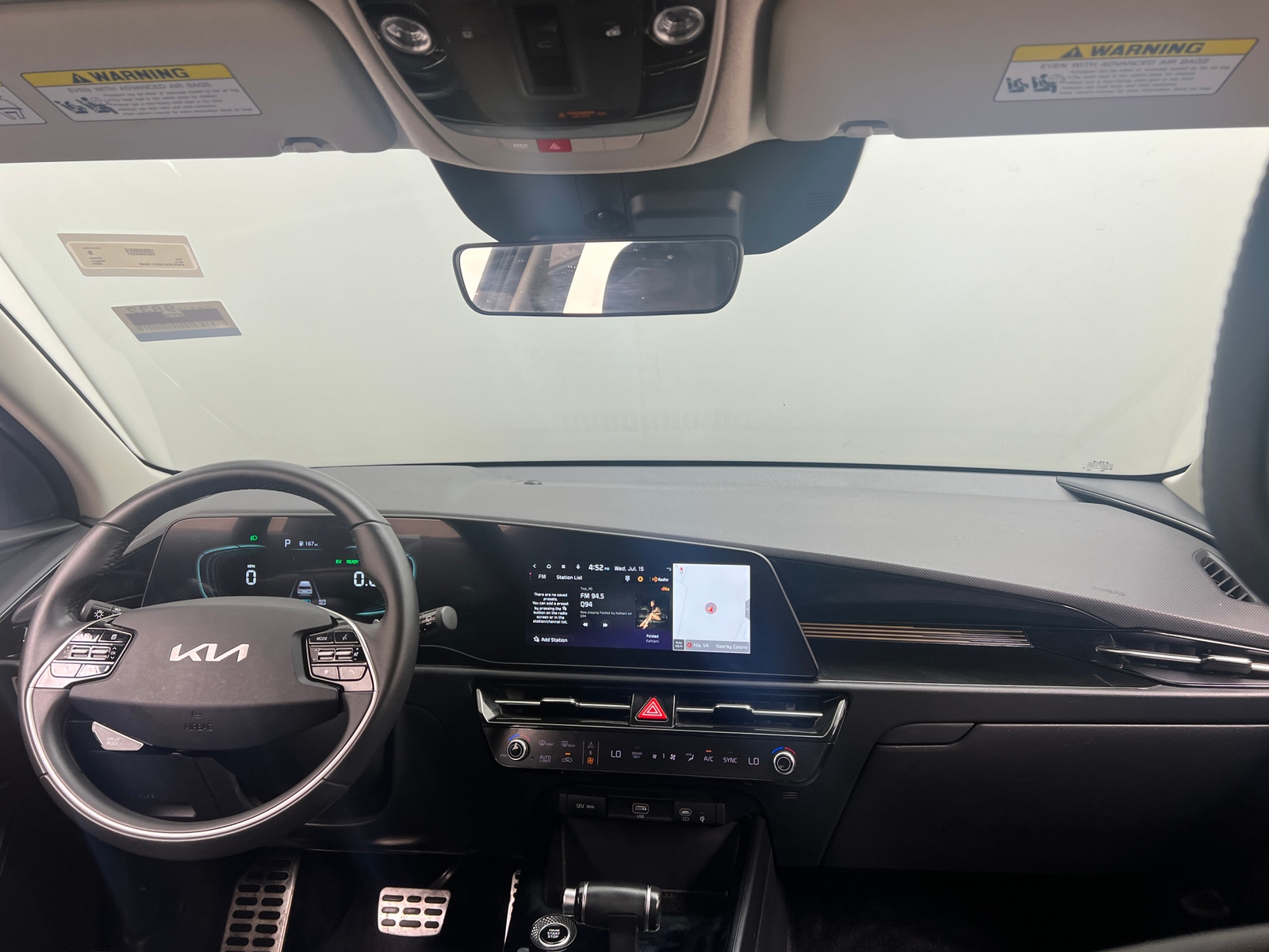 Thumbnail: 2024 Kia Niro - 3