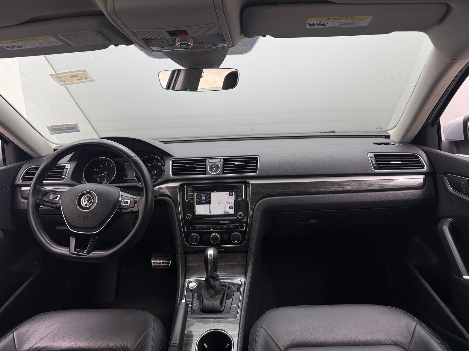Thumbnail: 2016 Volkswagen Passat - 2