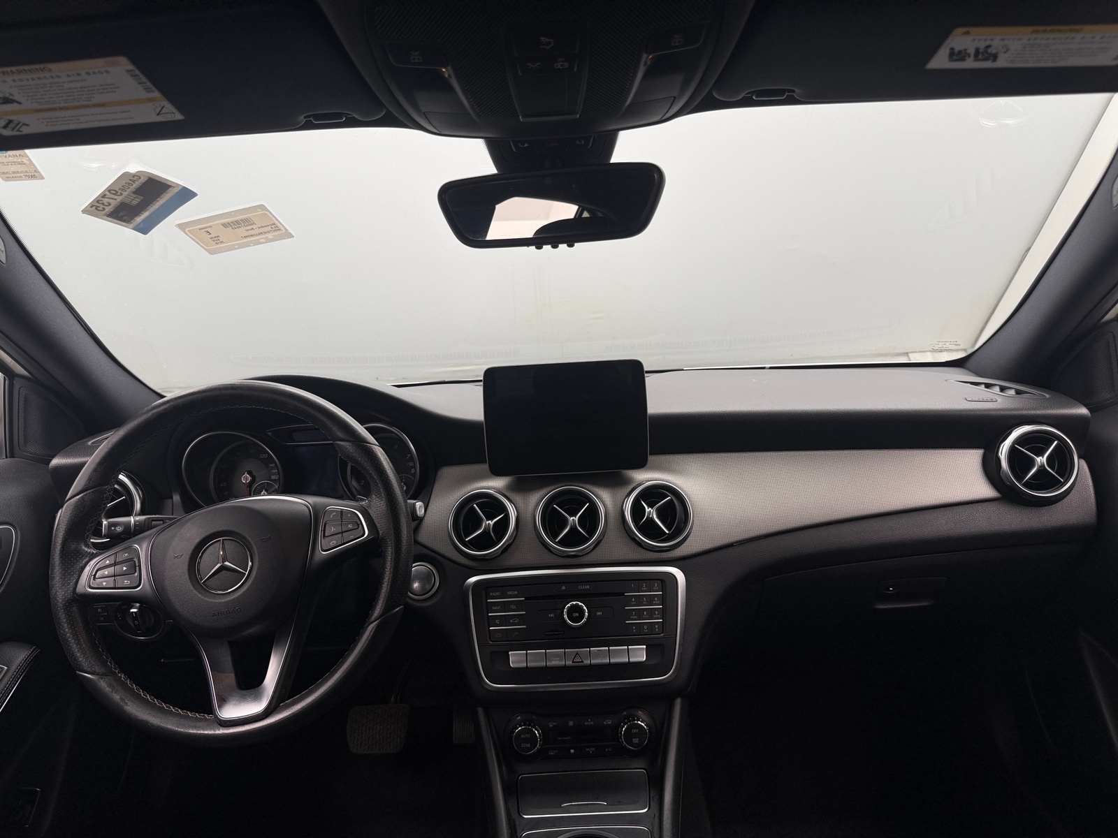 Thumbnail: 2018 Mercedes-Benz GLA - 2