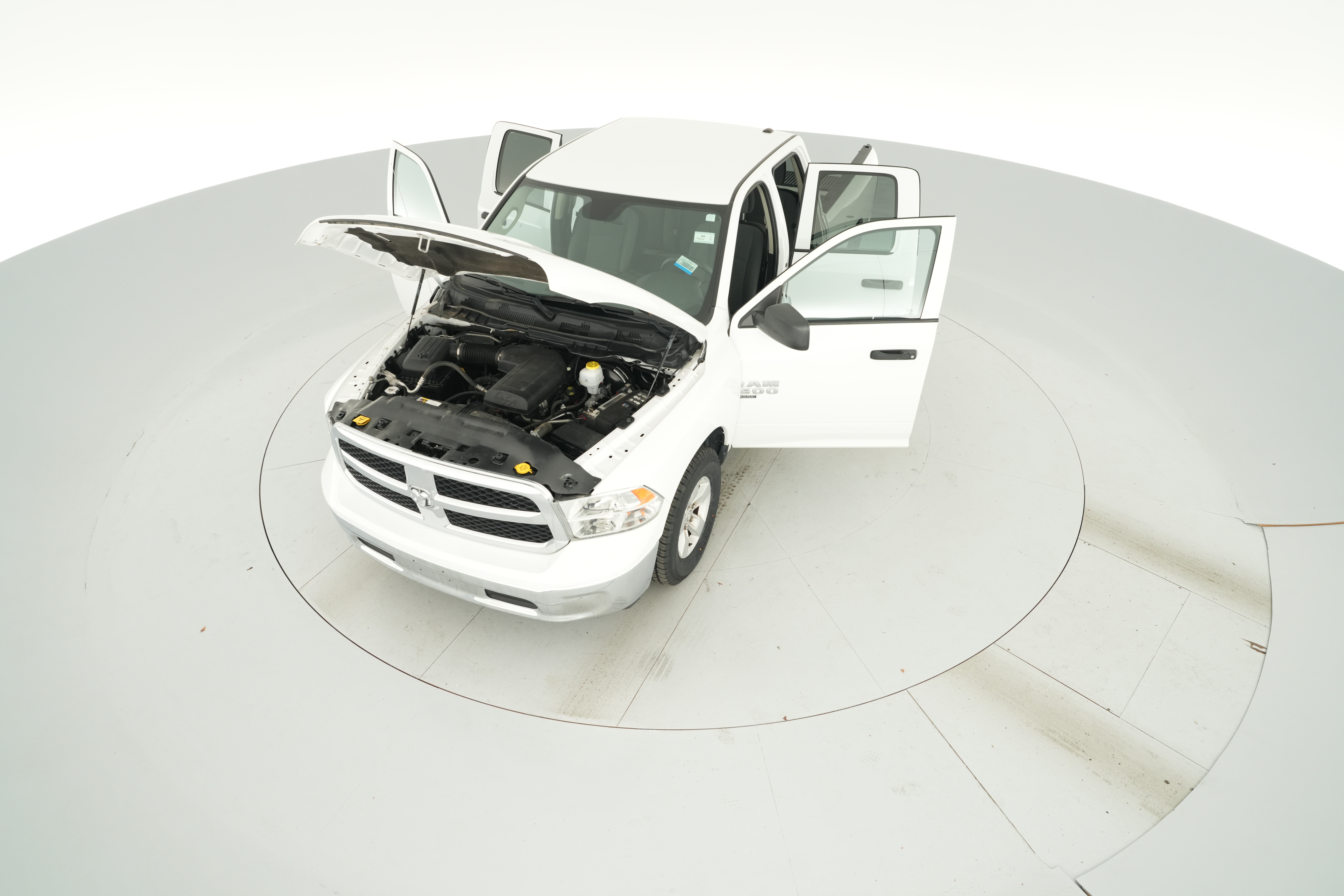 2024 RAM Ram 1500 Classic SLT - Photo 32